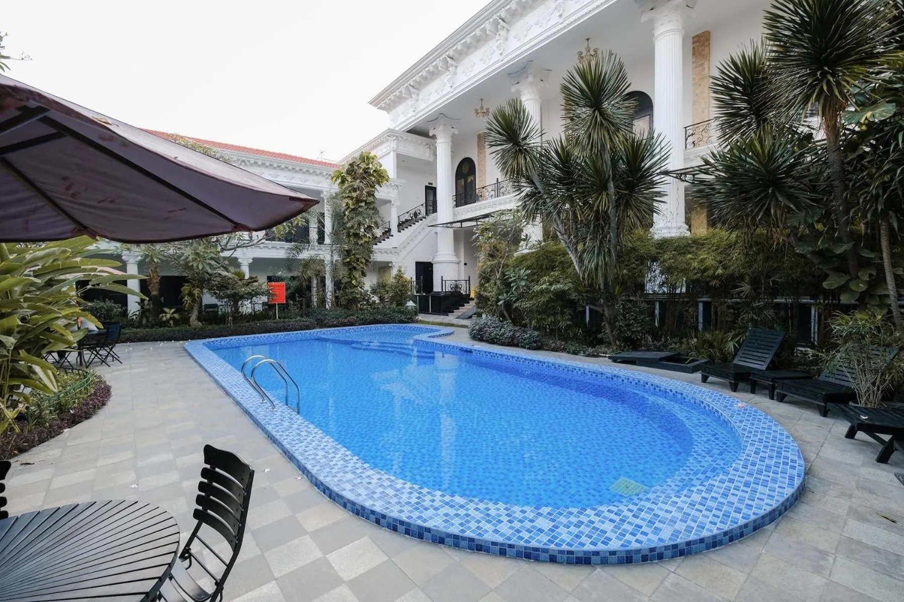 Pool view in The Grand Palace Hotel Yogyakarta