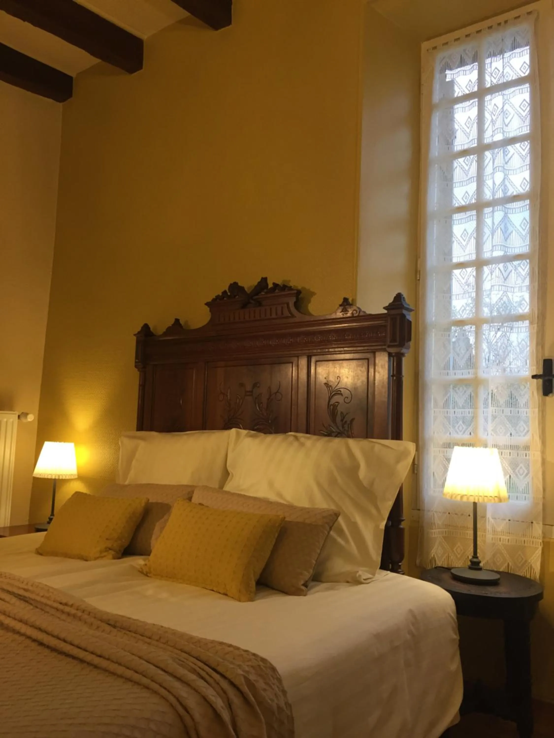 Bed in Rue du Château