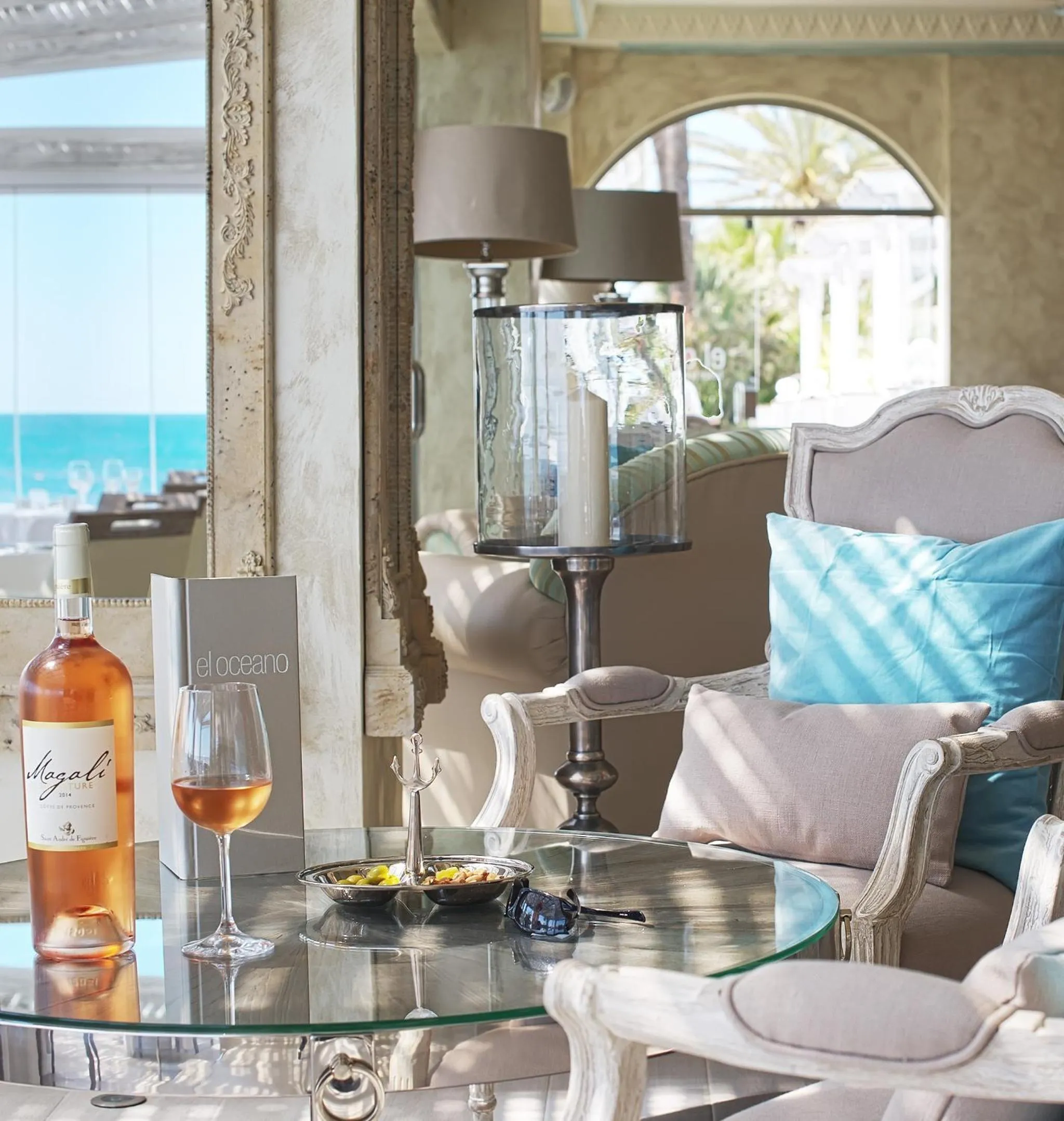 Lounge or bar in El Oceano Beach Hotel Adults only recommended