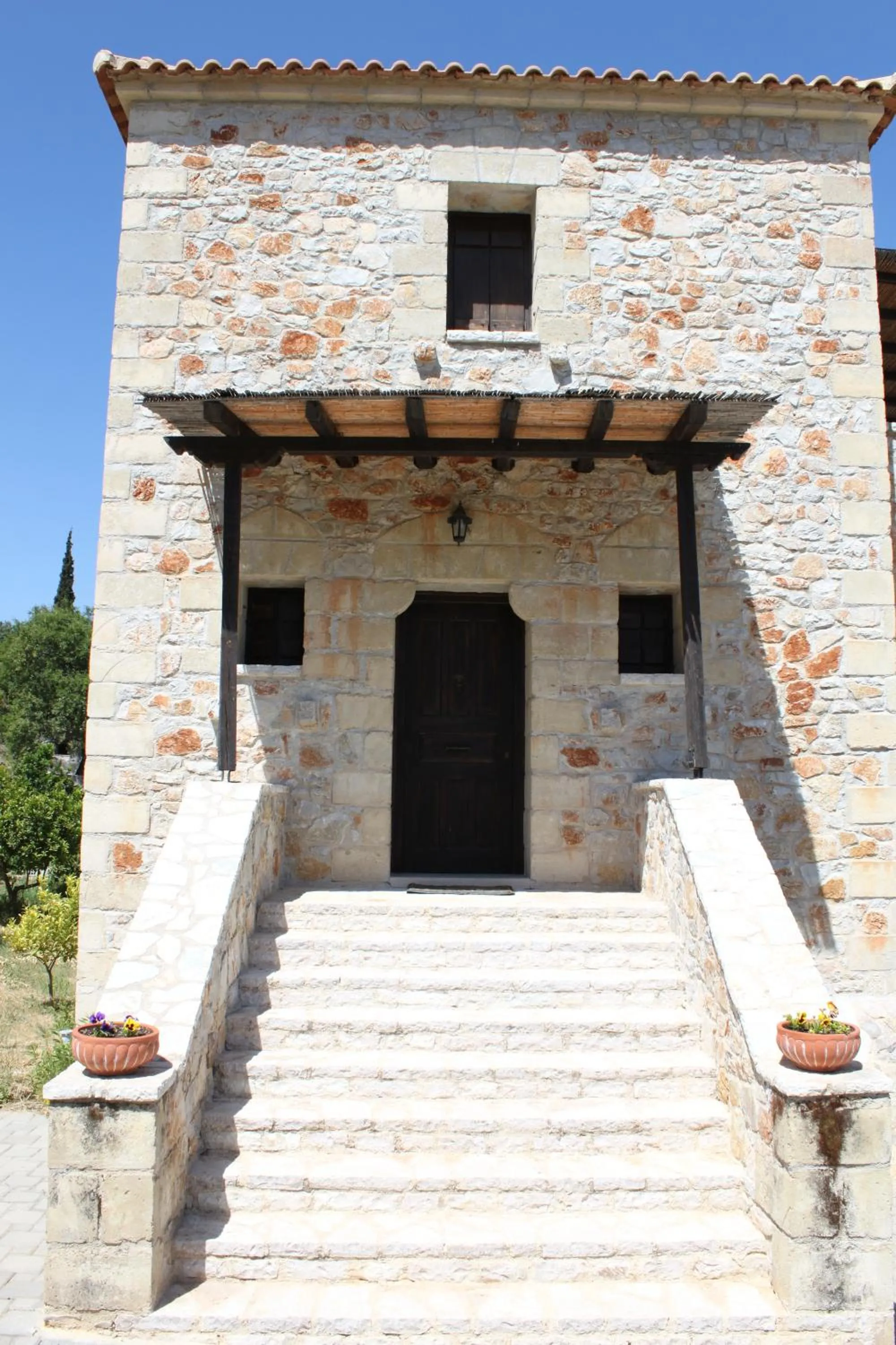 Property building in Klymeni Traditional Homes