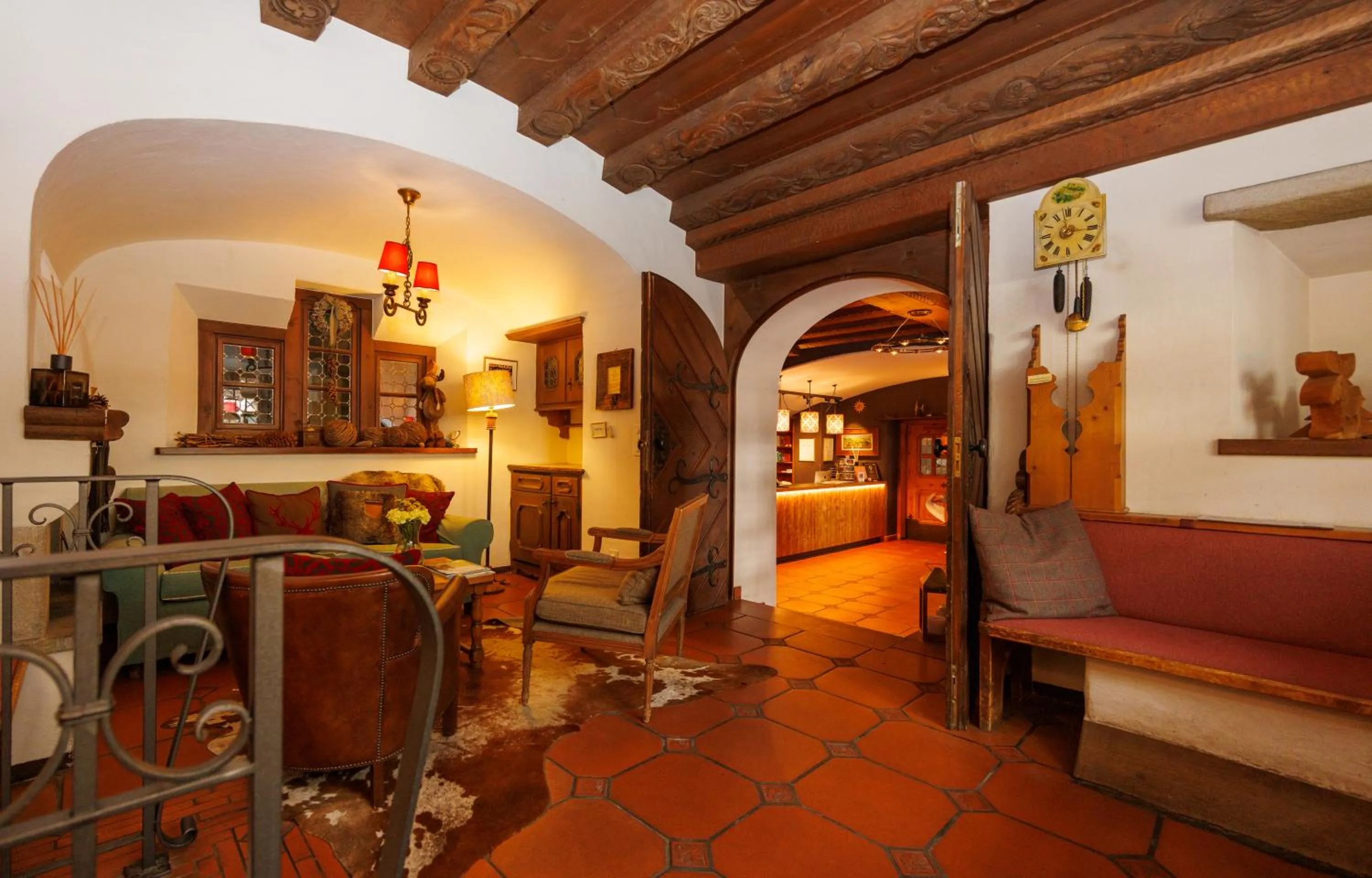 Lobby or reception, Bed in Hotel Parsenn