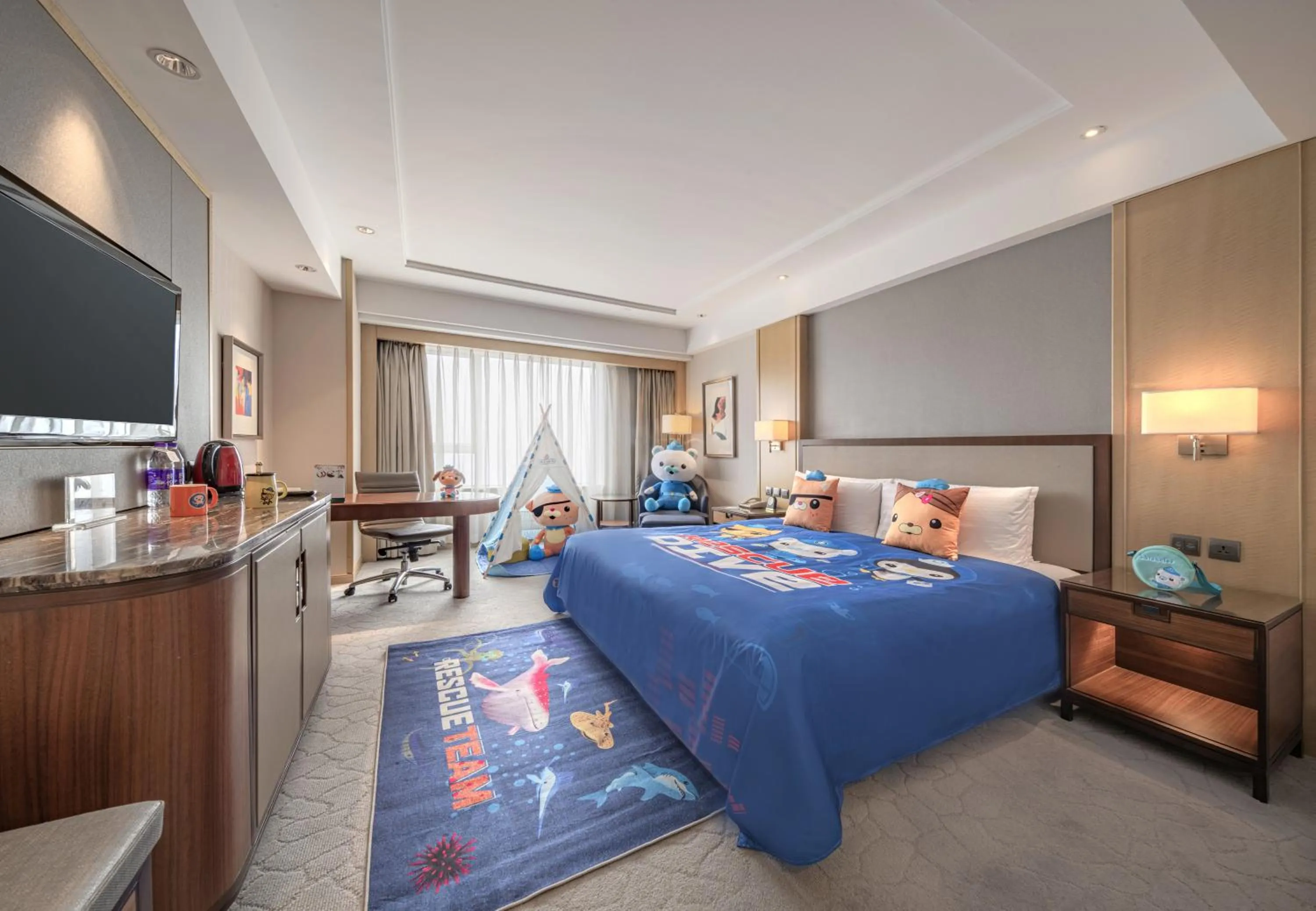 children, Bed in Shangri-La Changchun