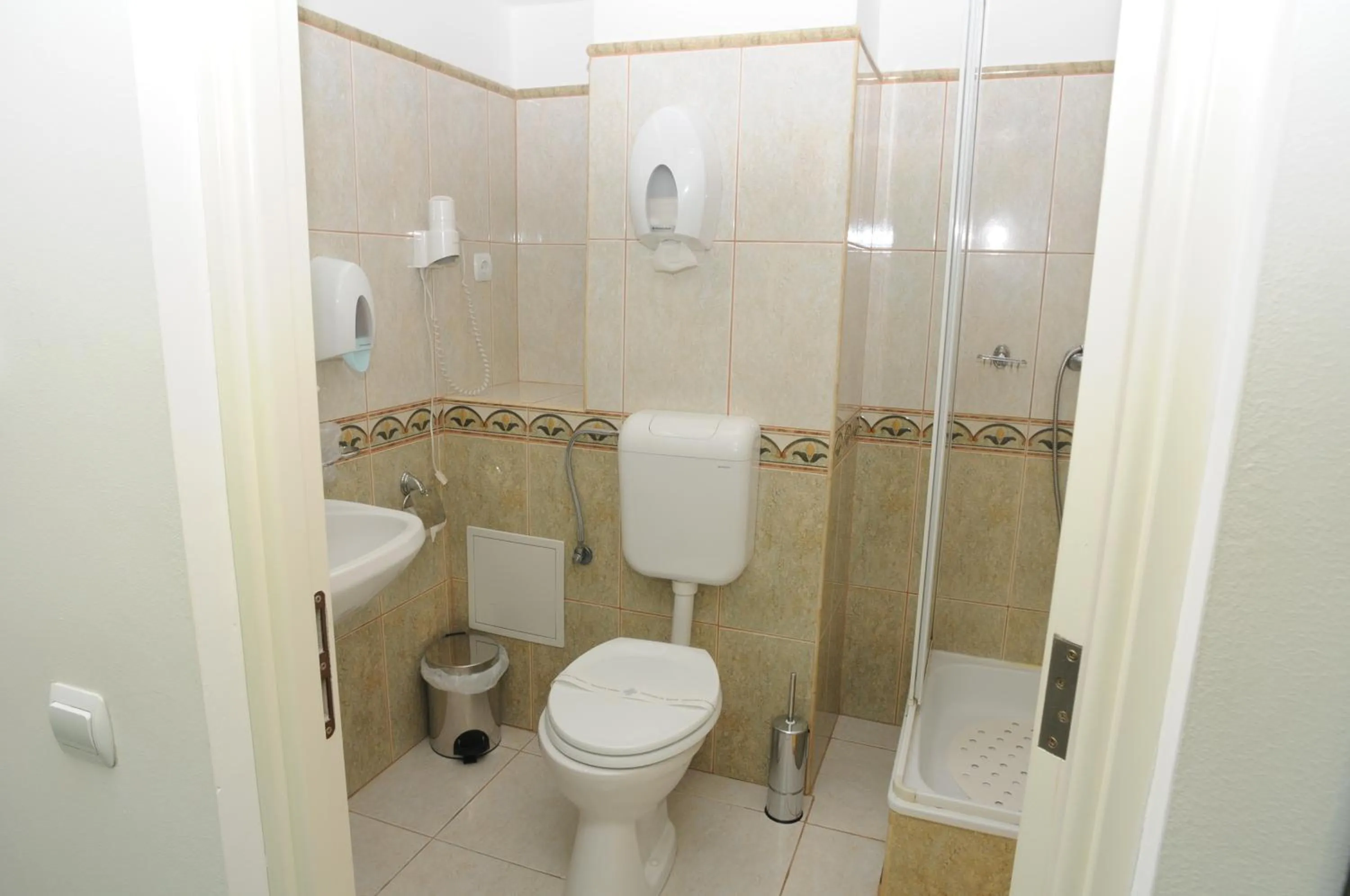 Bathroom in Eurohotel