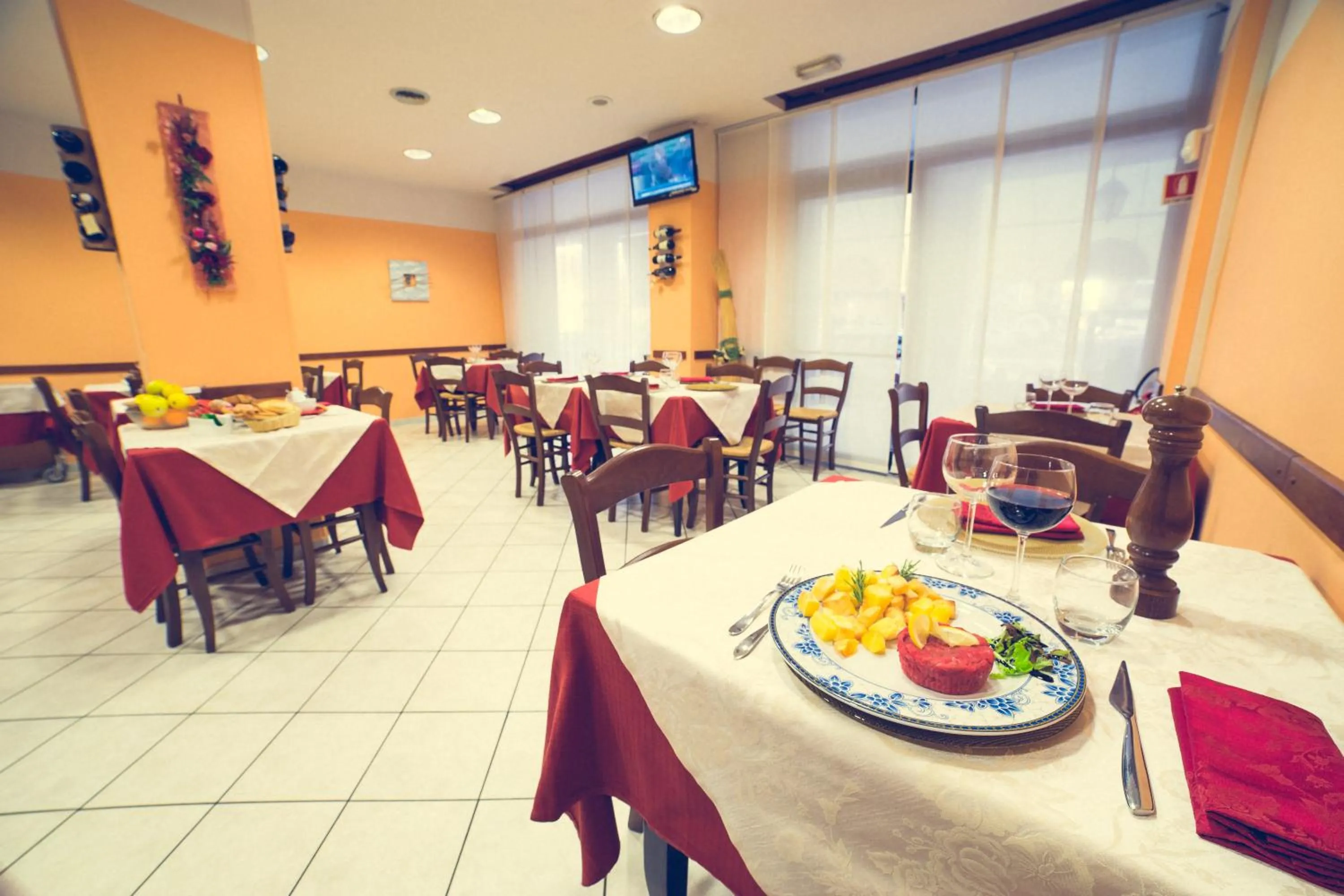 Restaurant/places to eat in Hotel La Gaietta