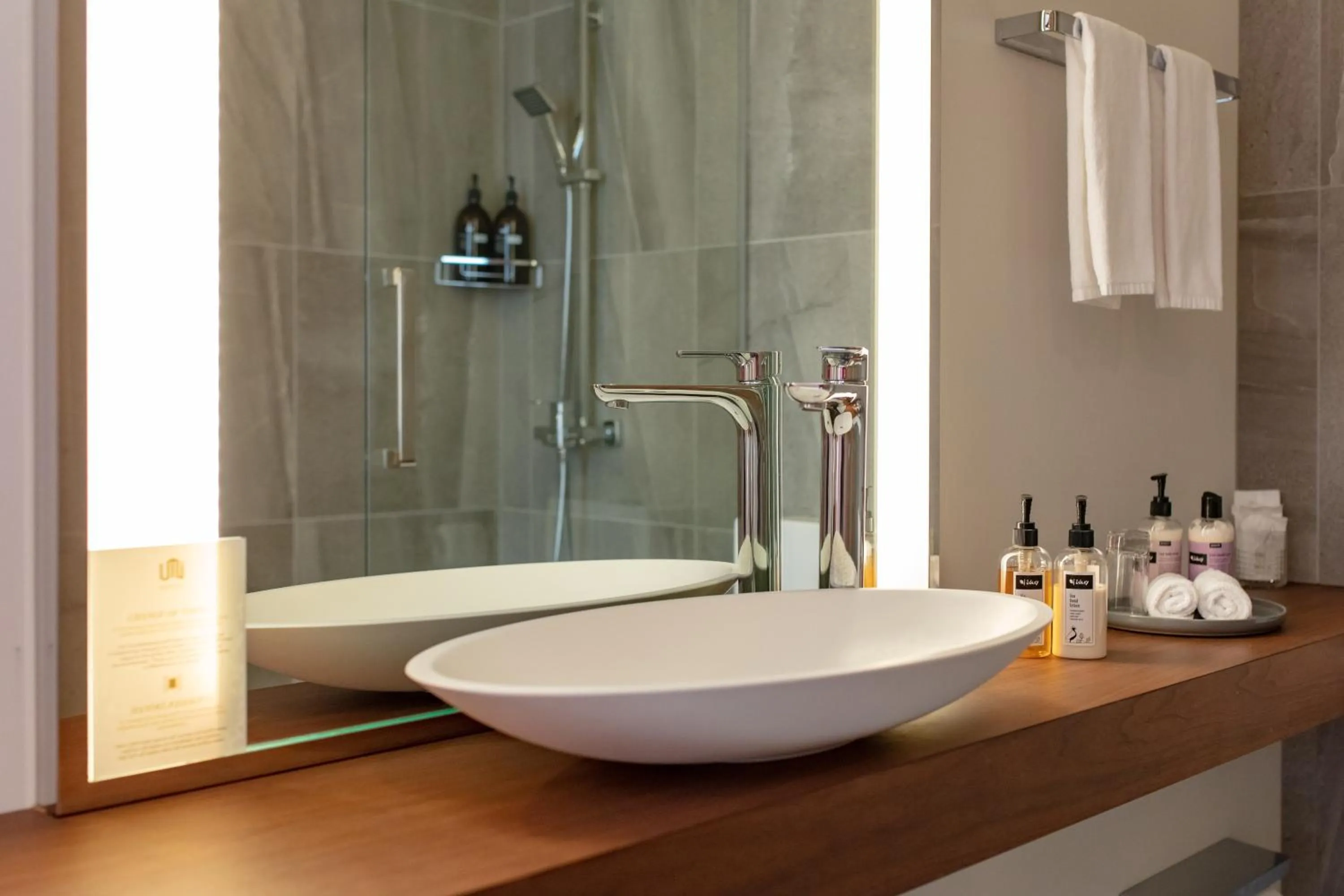 Bathroom in Umi Hotel