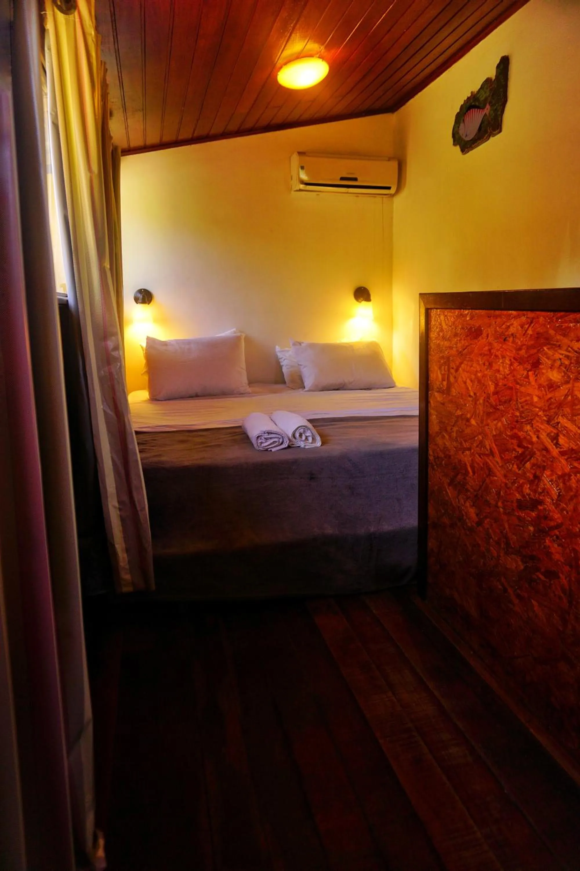 Photo of the whole room, Bed in Biergarten Hostel