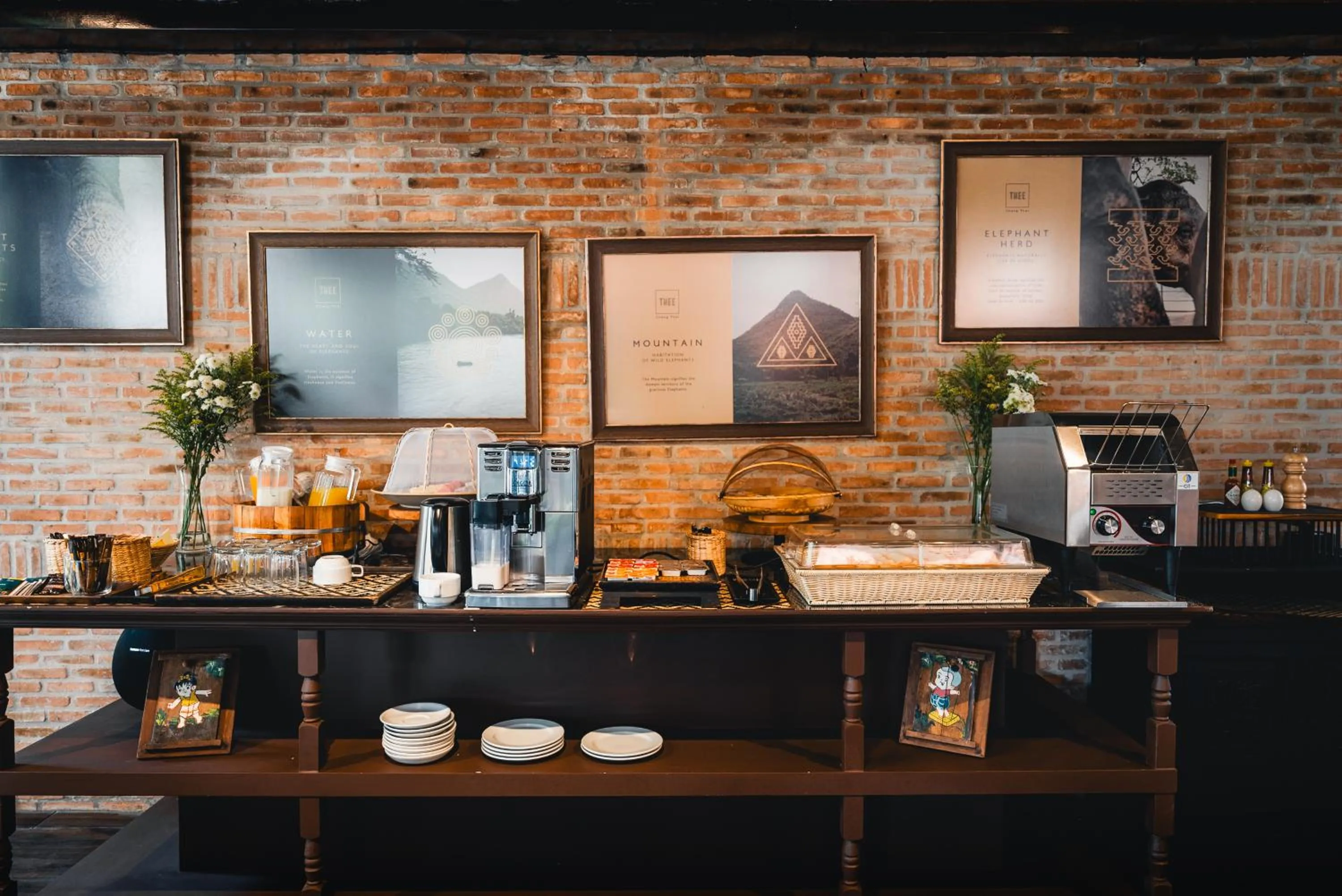 Breakfast in THEE Kashatharn by TH District