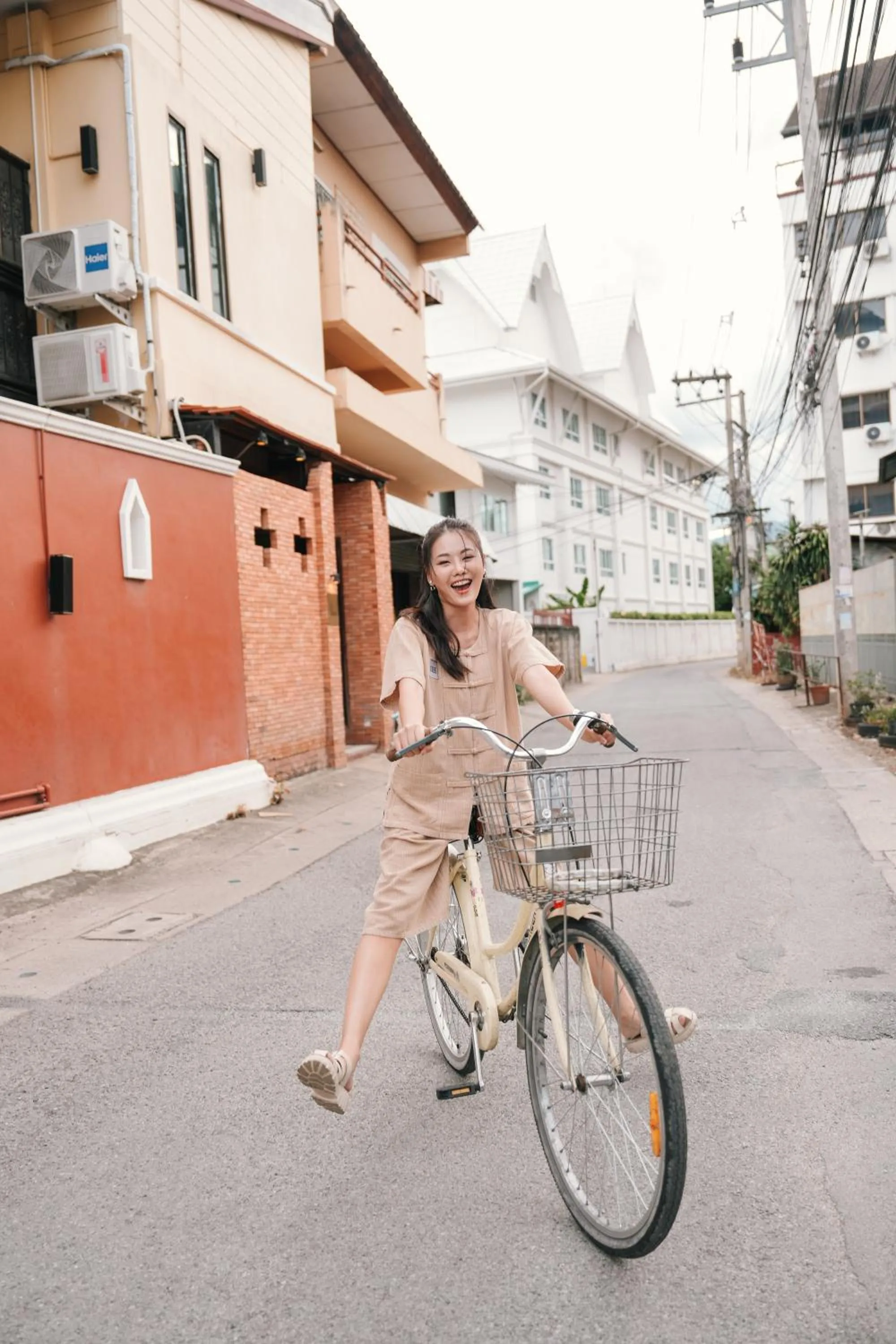 Activities in THEE Kashatharn by TH District