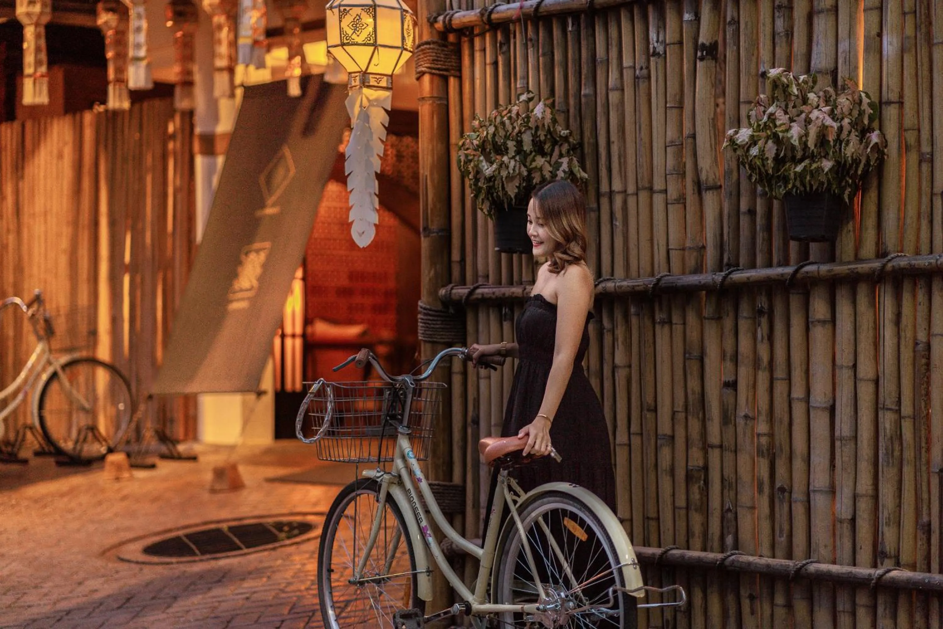 Property building in THEE Kashatharn by TH District