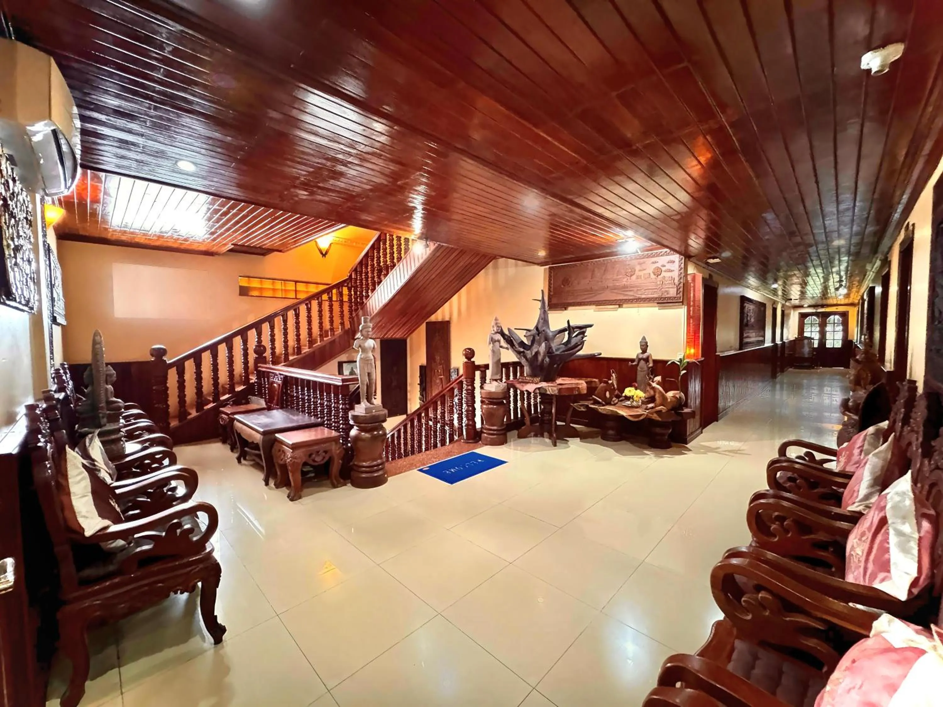 Seating area in Shining Angkor Boutique Hotel