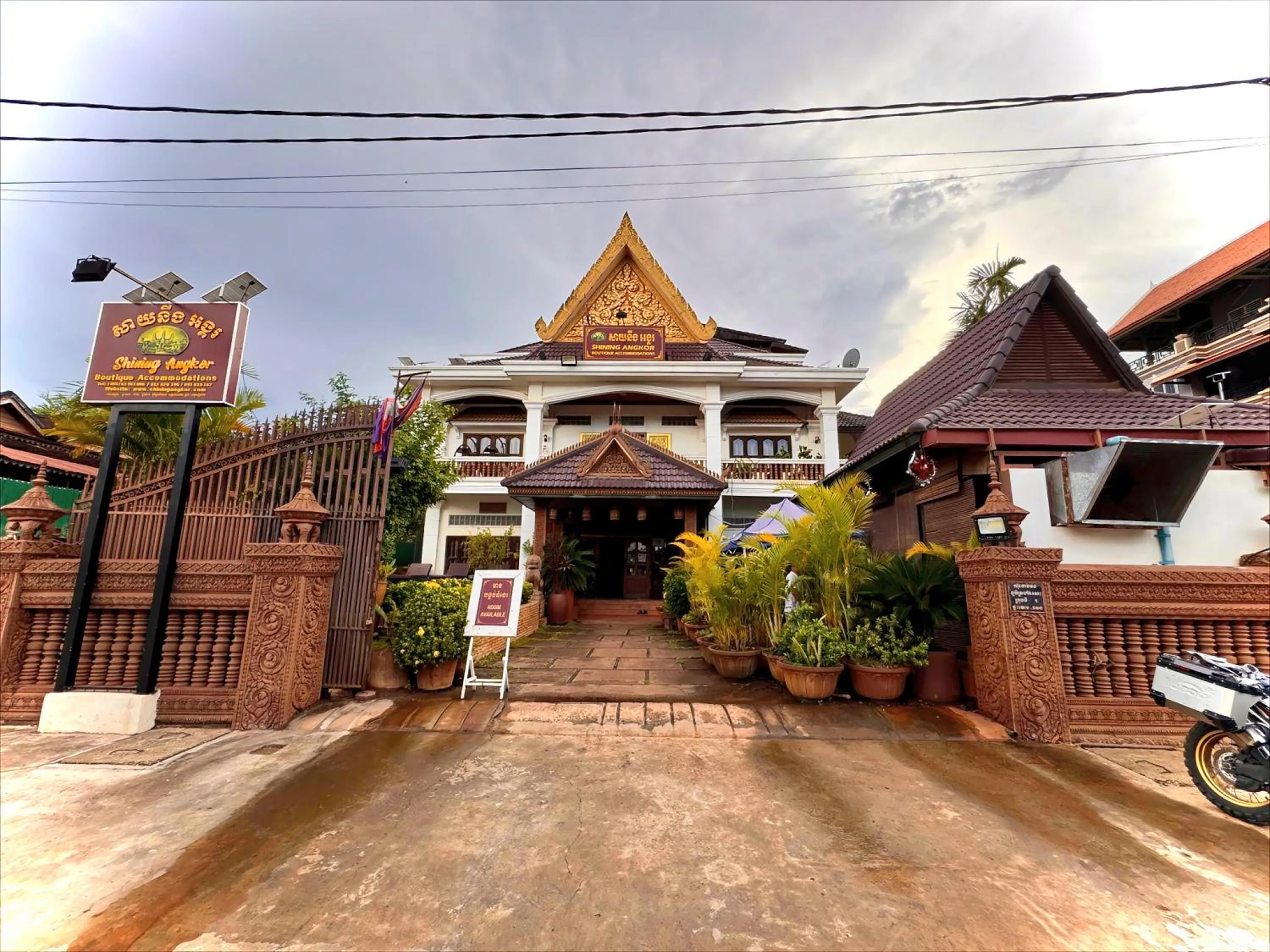 Property building in Shining Angkor Boutique Hotel