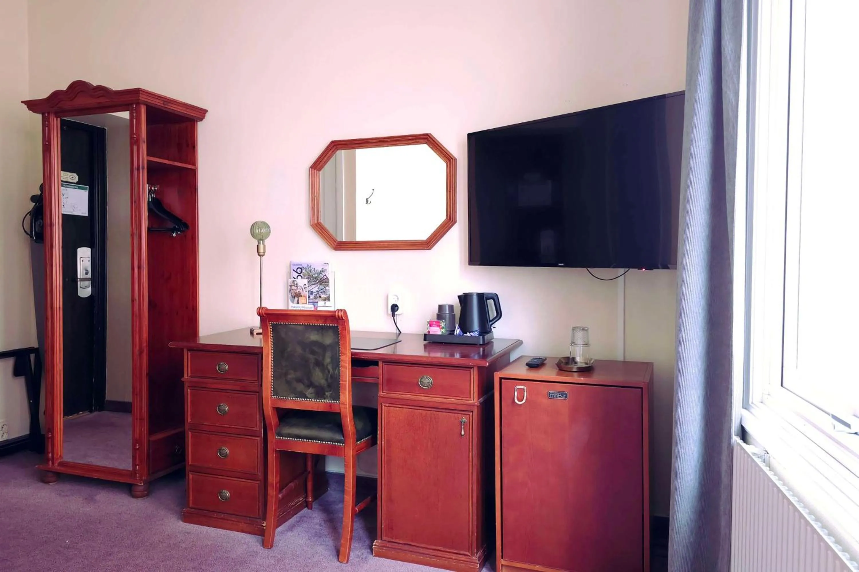 Bedroom in Best Western Centralhotellet