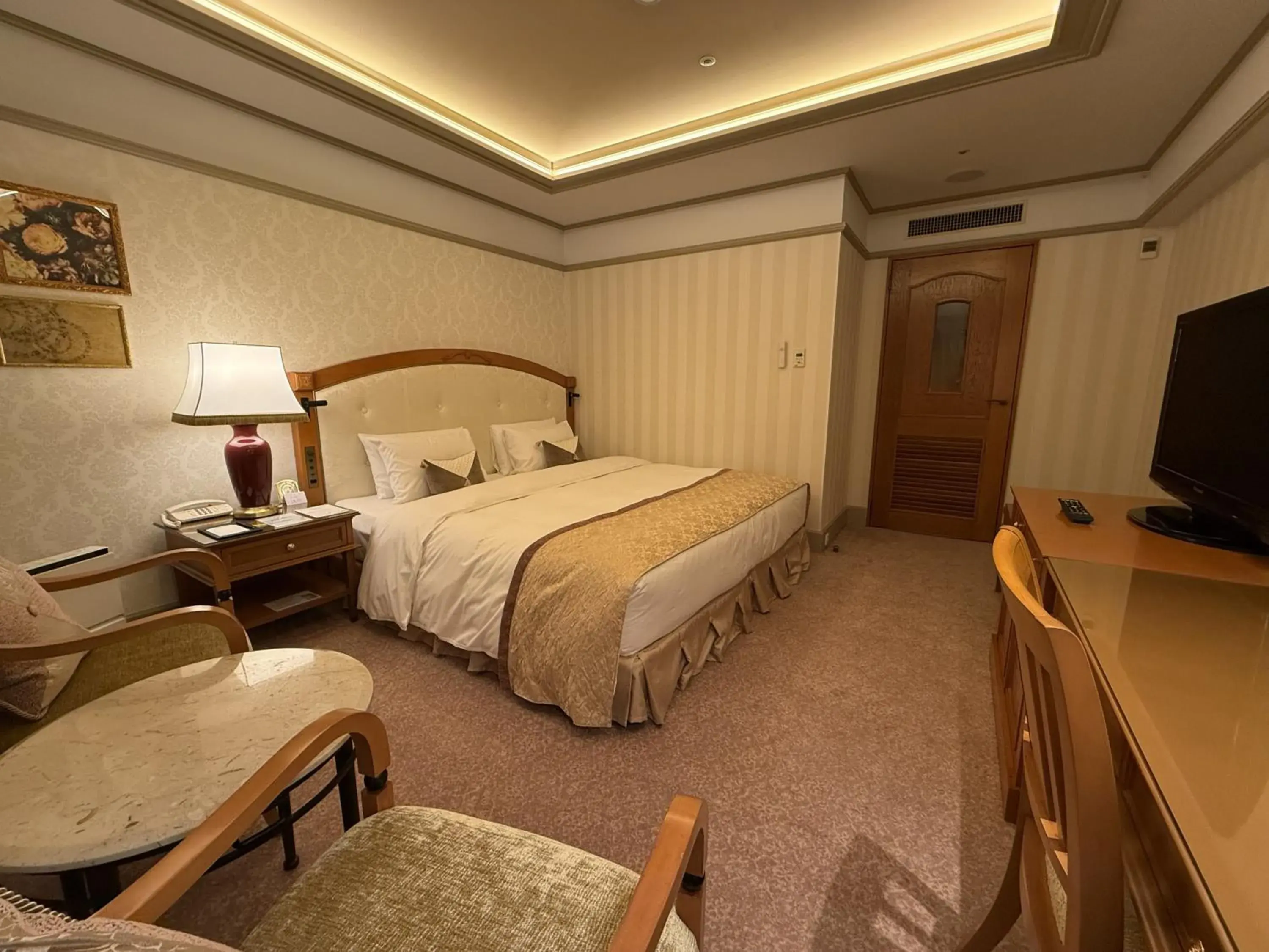 Executive King Room - Non-Smoking in Hotel Nikko Princess Kyoto Executive King Room - Non-Smoking in Hotel Nikko Princess Kyoto