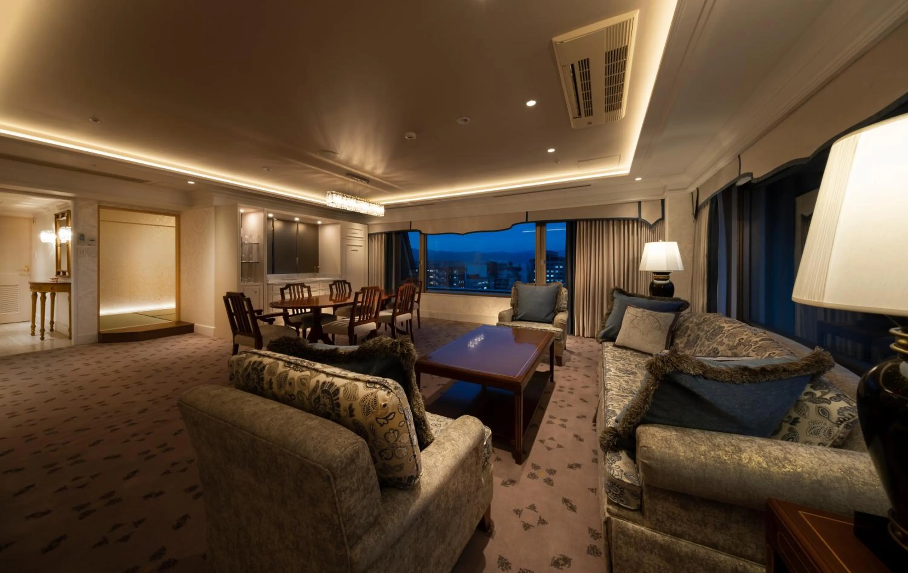 Living room in Hotel Nikko Princess Kyoto