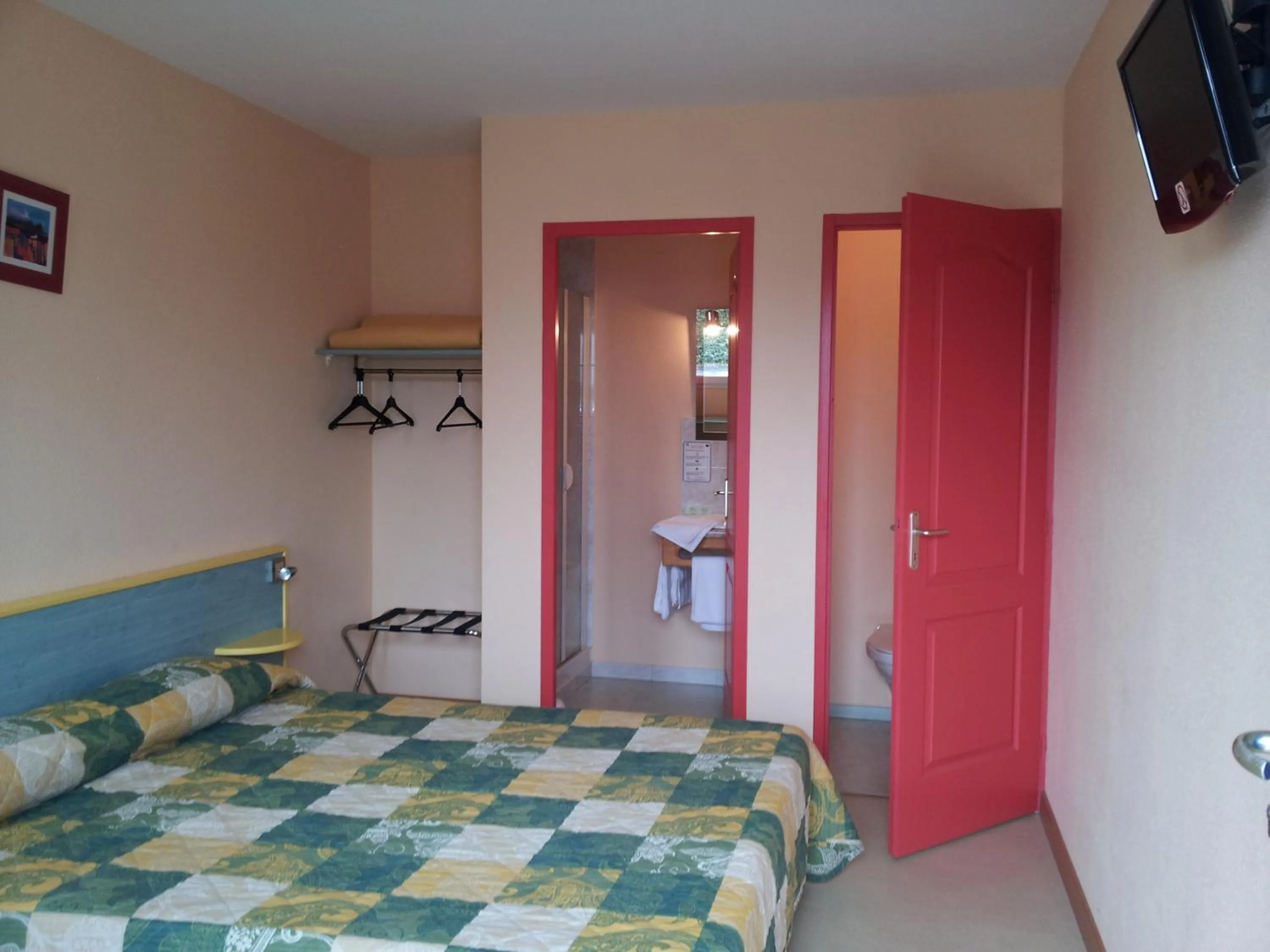 Bedroom, Bed in Tour Hôtel