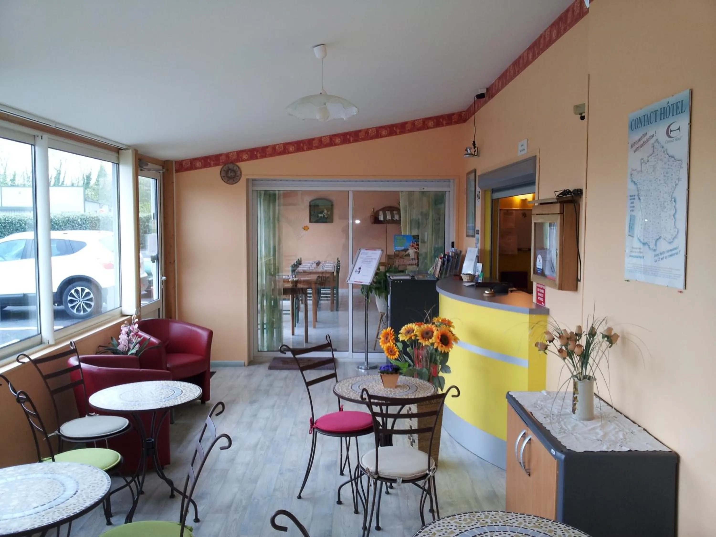 Lobby or reception in Tour Hôtel