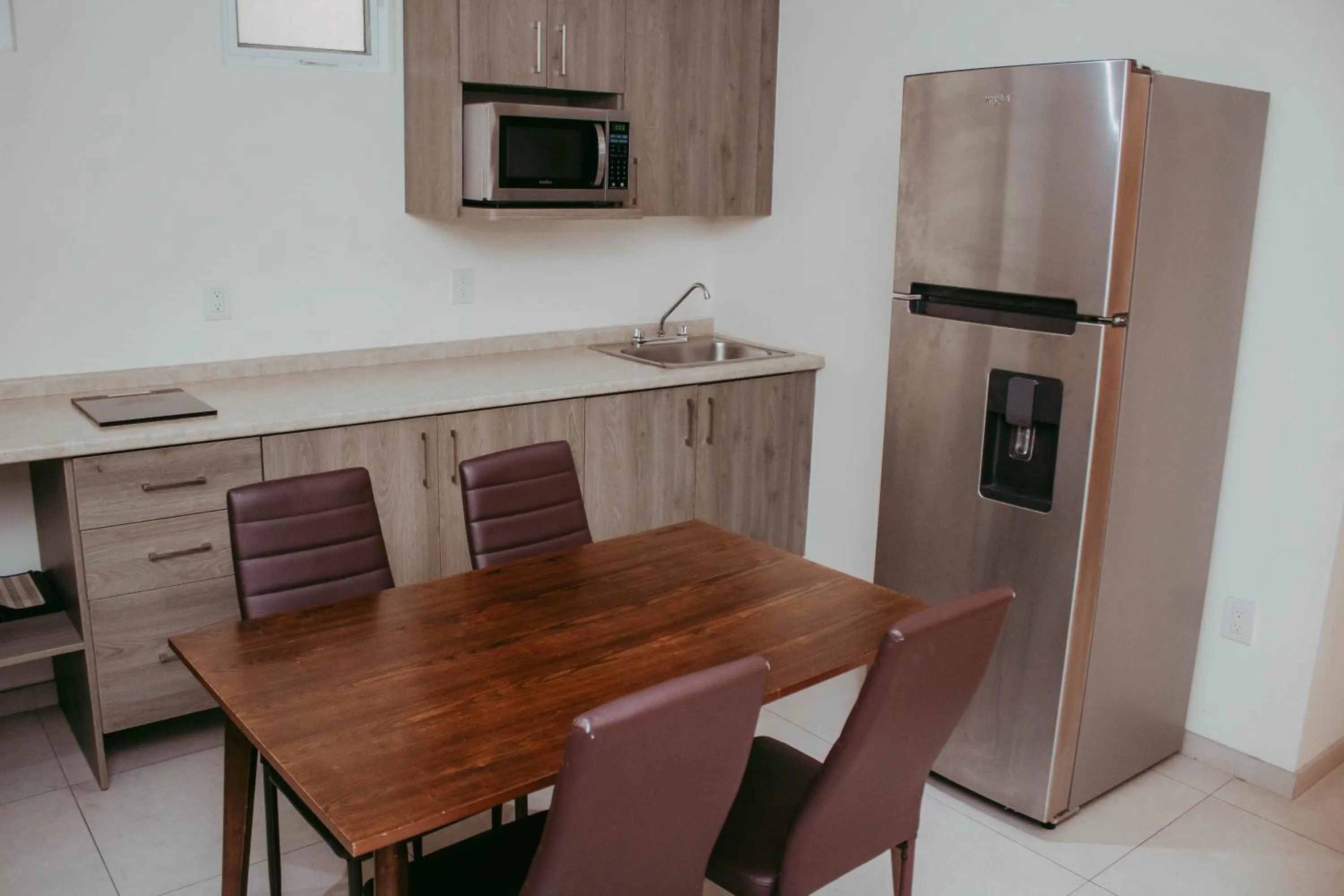 Millenium Plaza & Suites