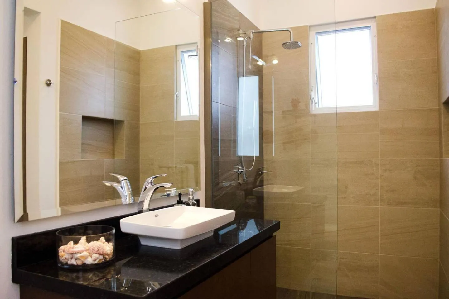 Bathroom in Luxury Private Villas , Private Pool, Private garden, Jacuzzi, 24hours security