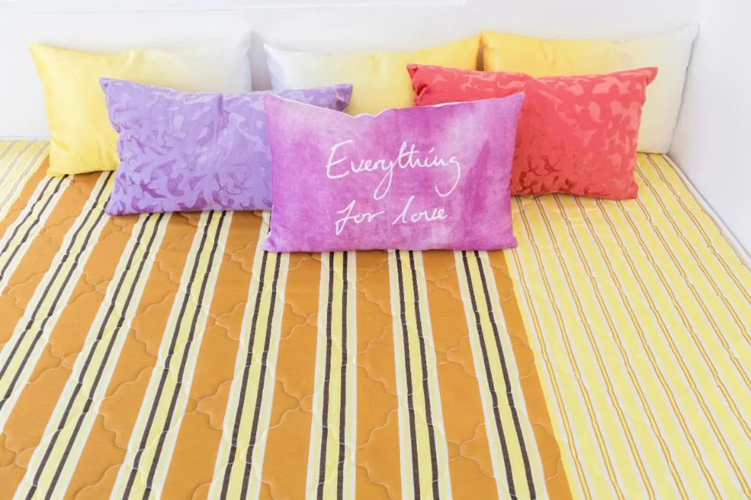 Bed in Luxury Private Villas , Private Pool, Private garden, Jacuzzi, 24hours security