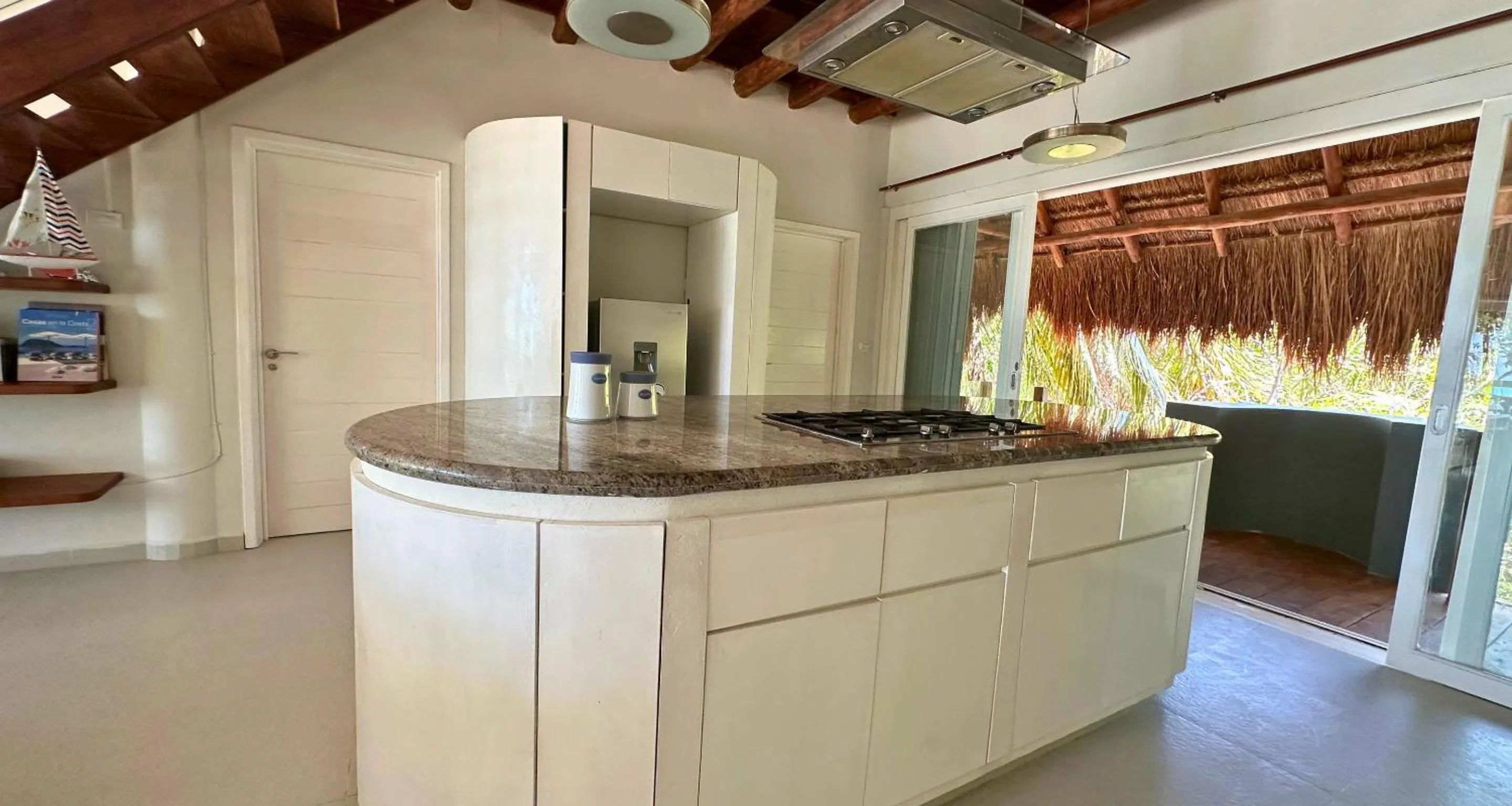 Kitchen or kitchenette in Spirit Holbox