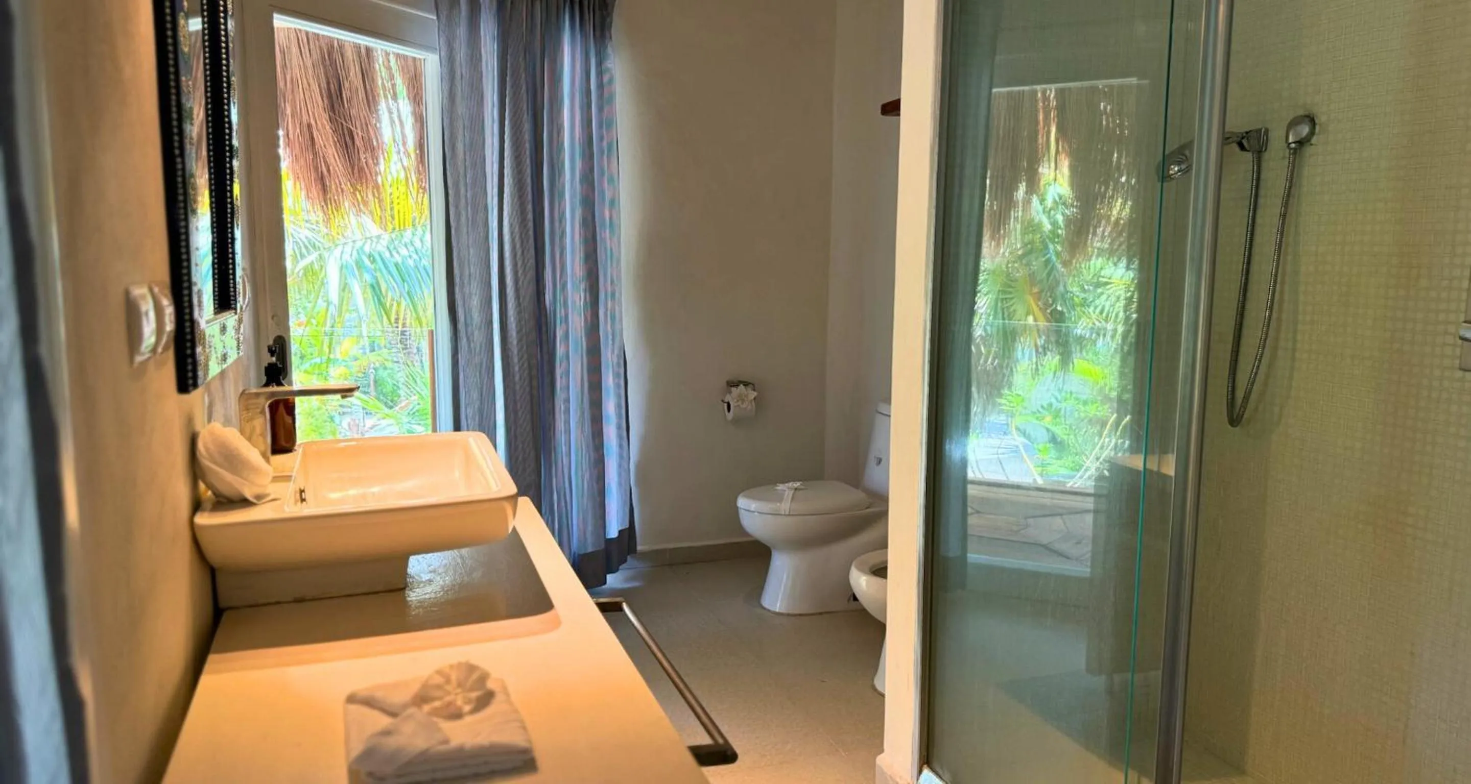 Bathroom in Spirit Holbox