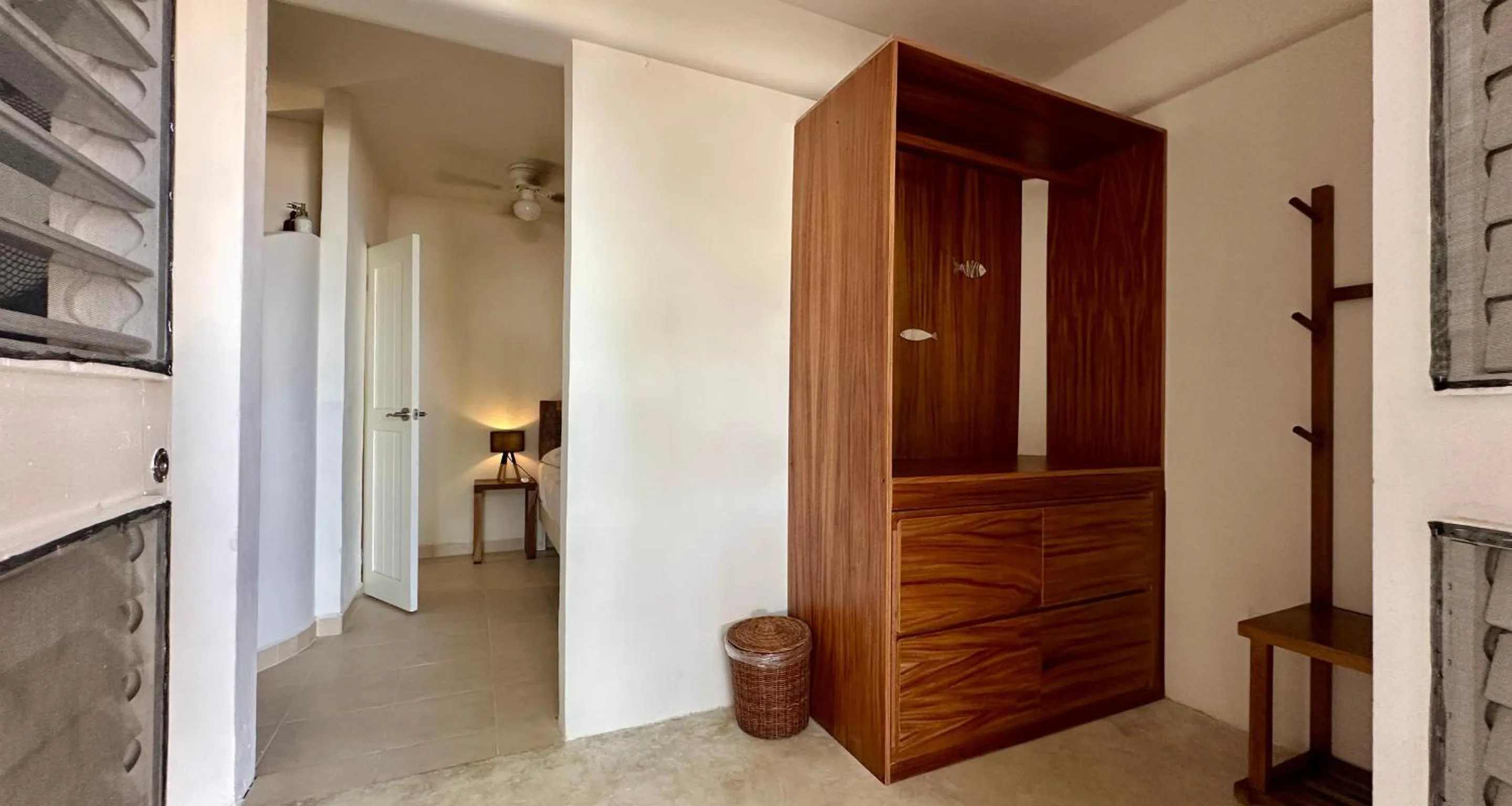 wardrobe in Spirit Holbox