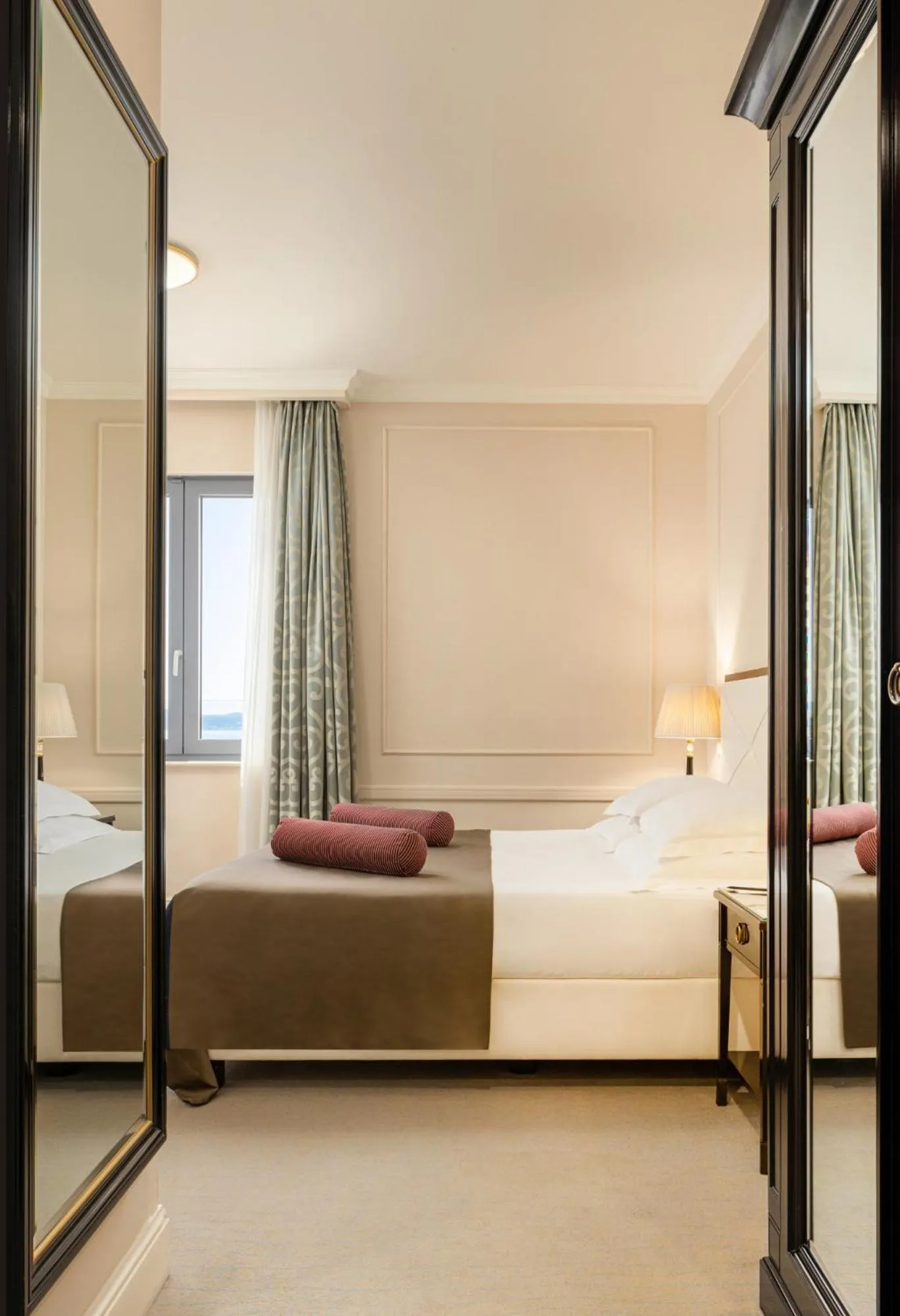 Bed in Hotel Park Split