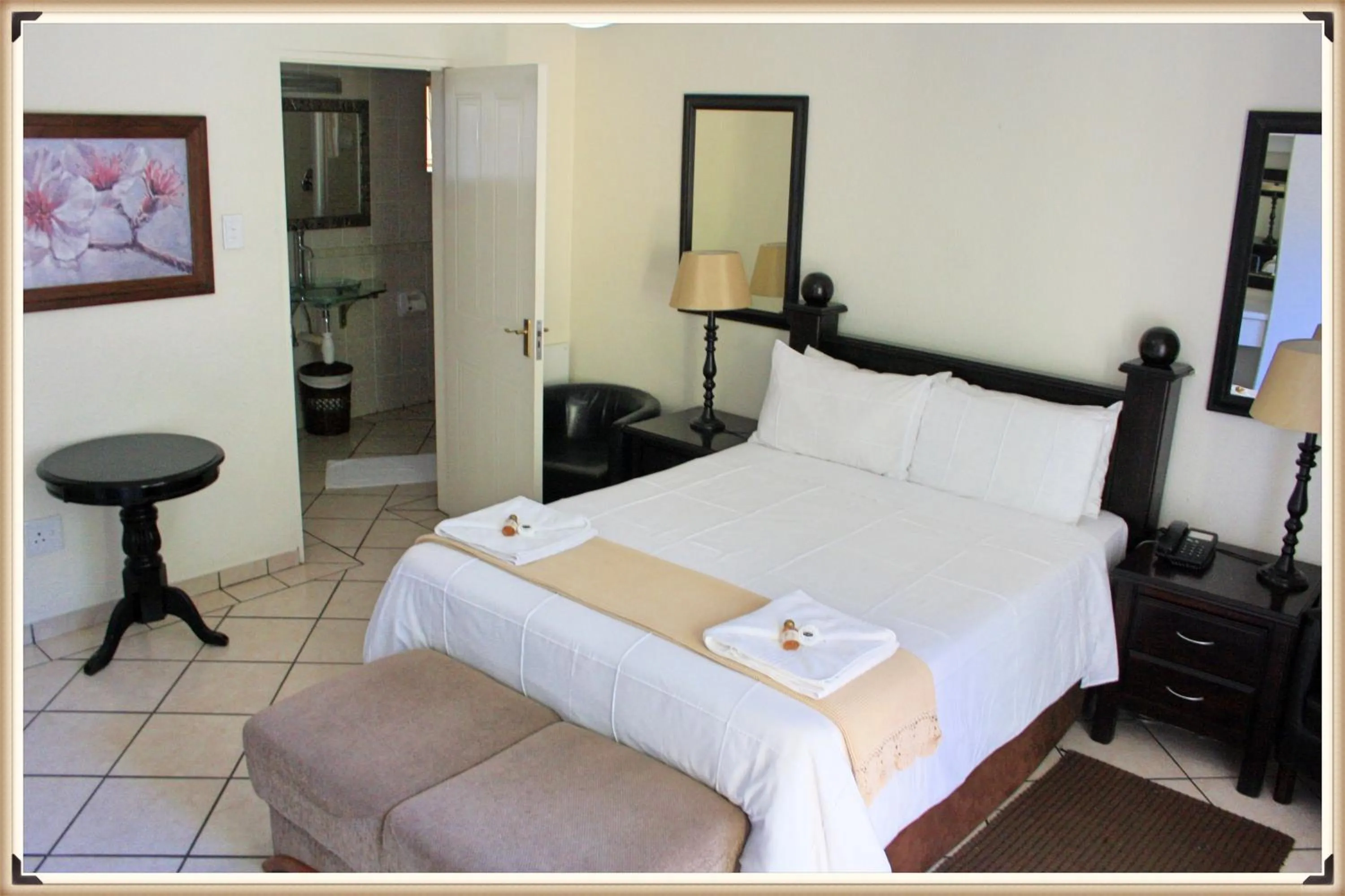 Bed in Elizabeth Lodge