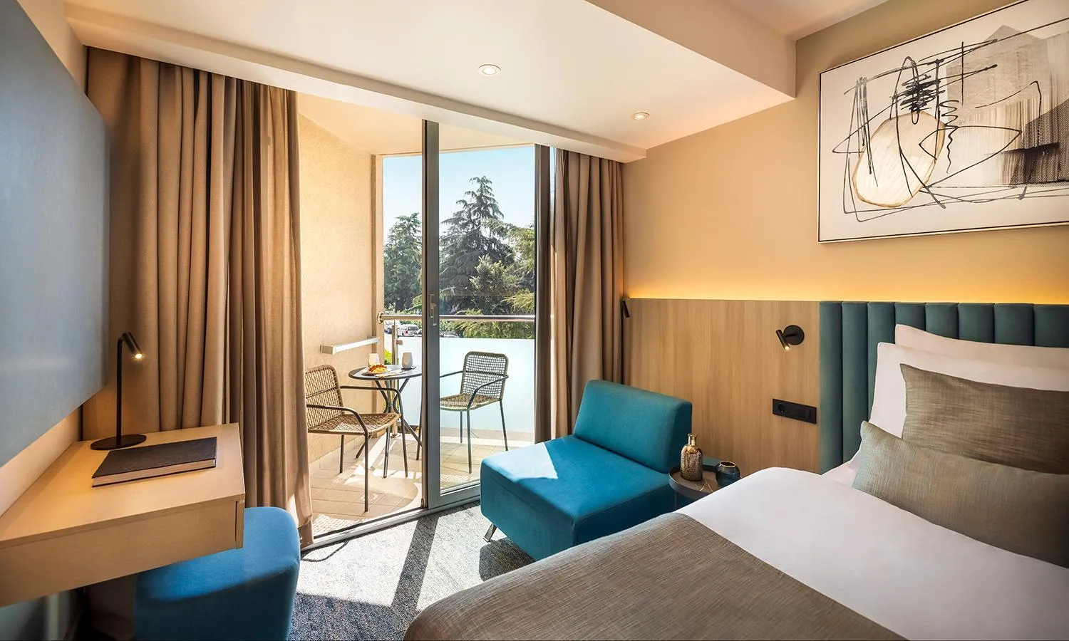 Bed in Aminess Vival Maestral Hotel