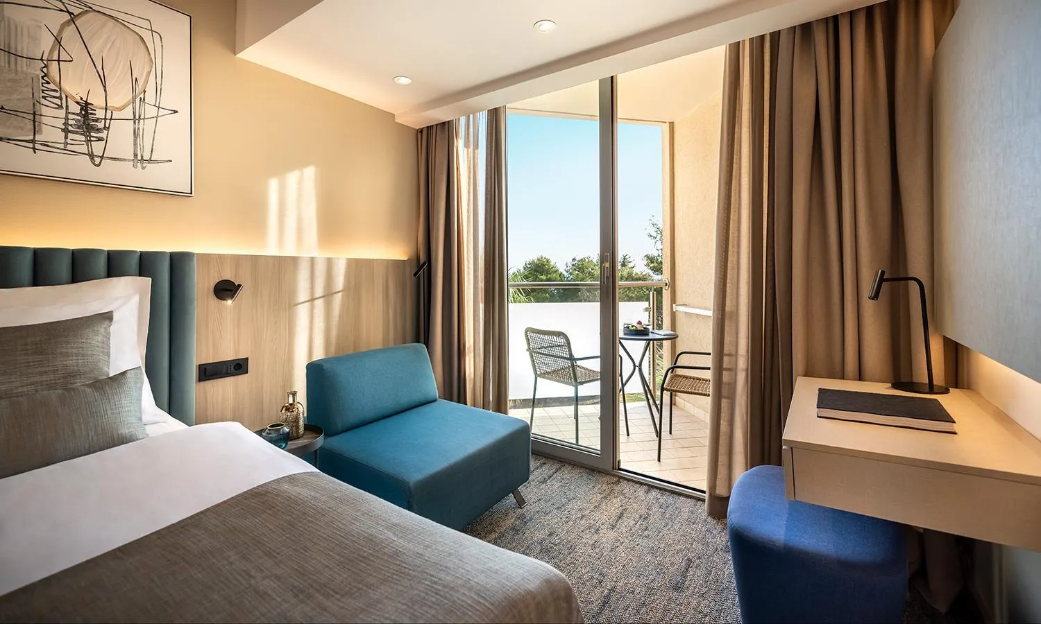 Bed in Aminess Vival Maestral Hotel