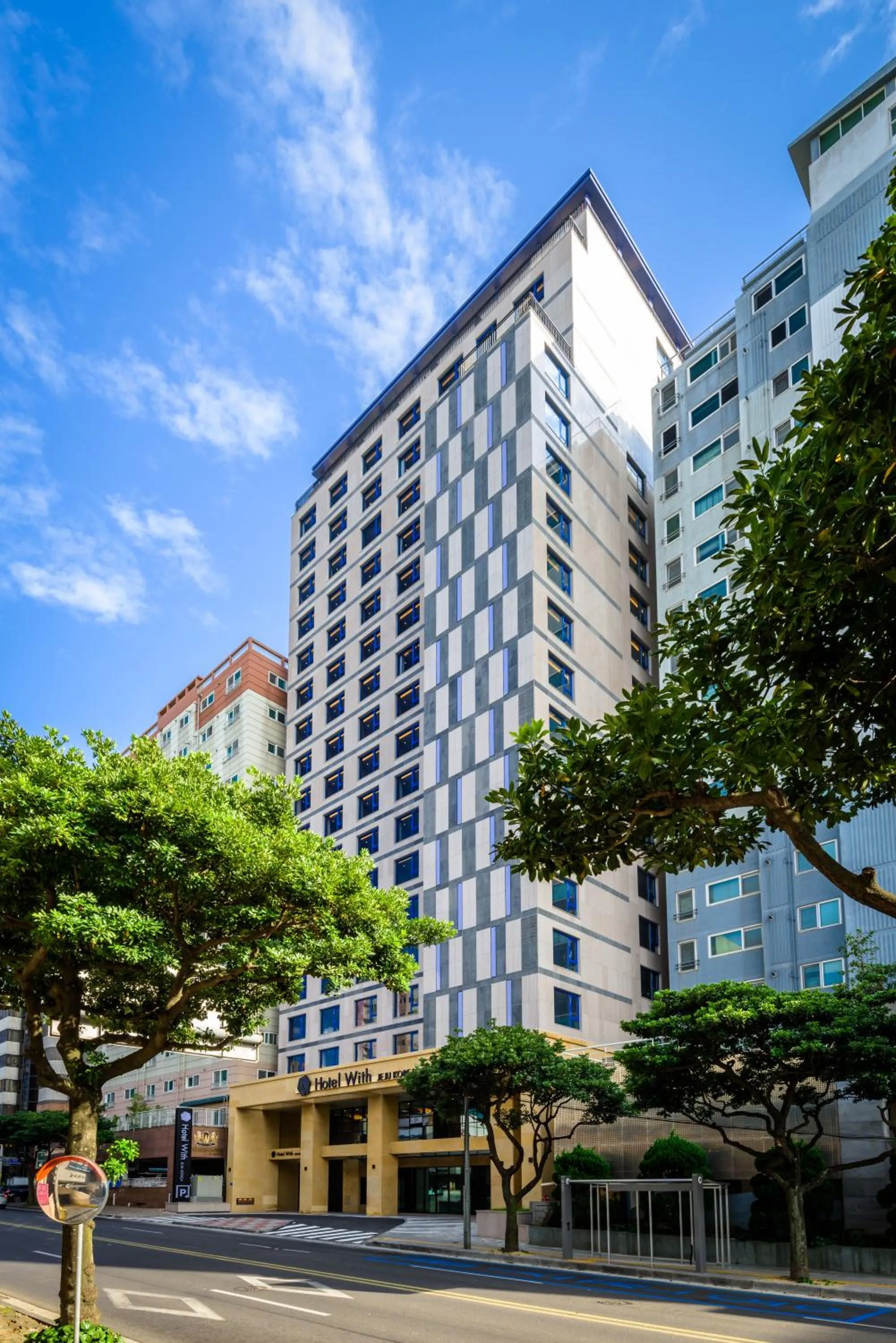 Facade/entrance in Hotel With Jeju
