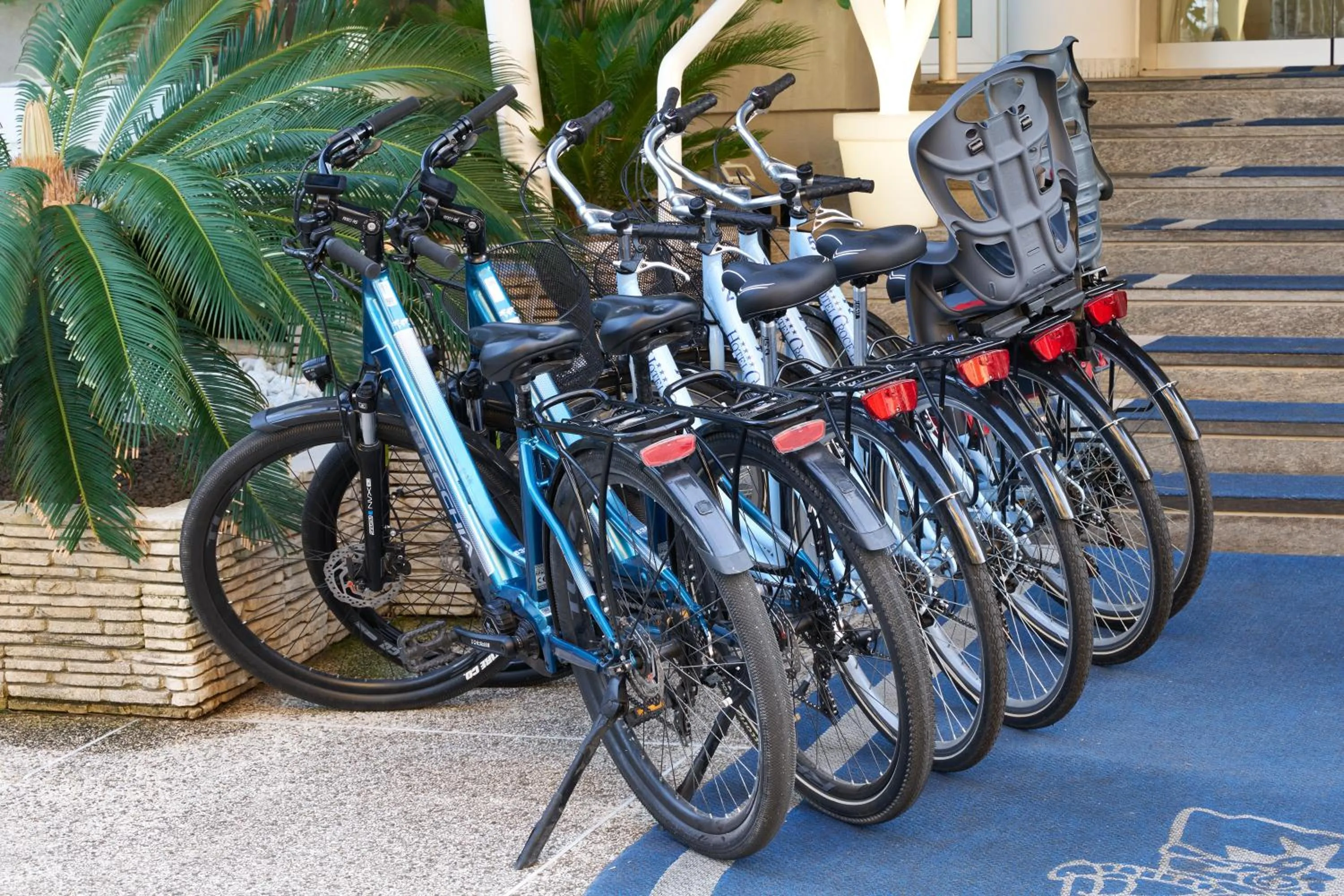 Cycling in Hotel Croce Di Malta