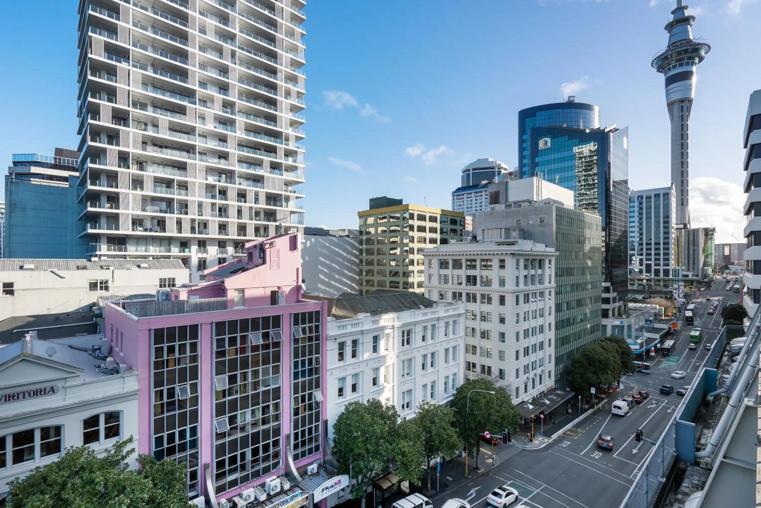 Property building in Frienz Backpacker