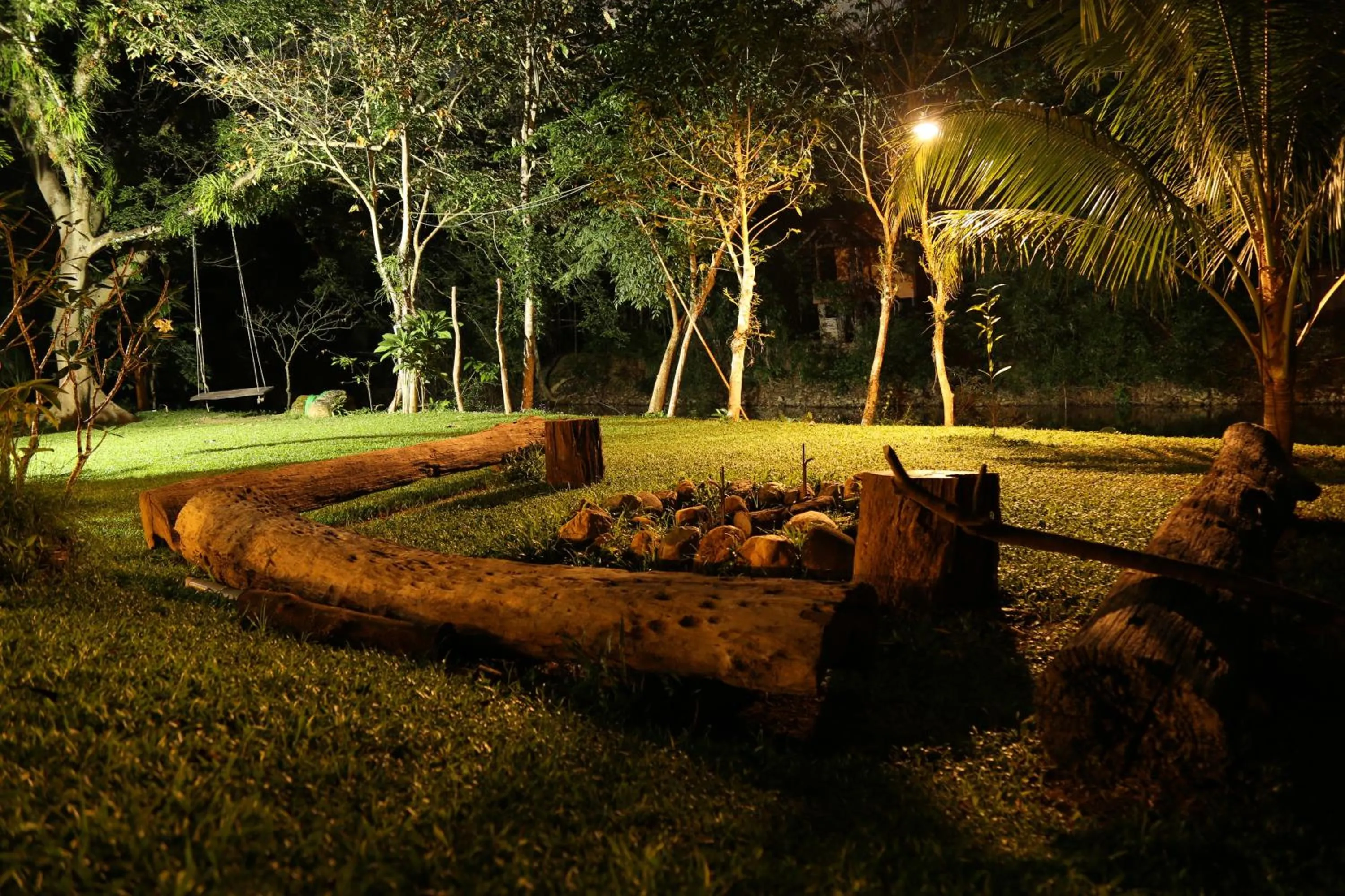 BBQ facilities in Baan Khaosok Resort