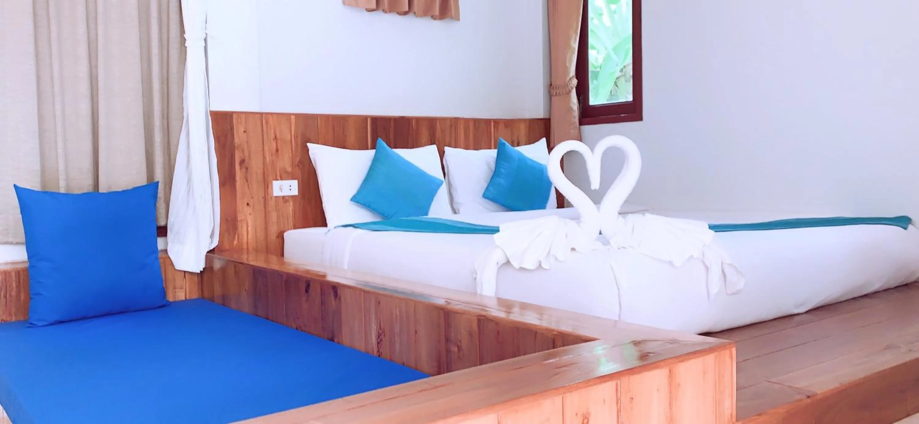 Bed in Nitchanan Villa