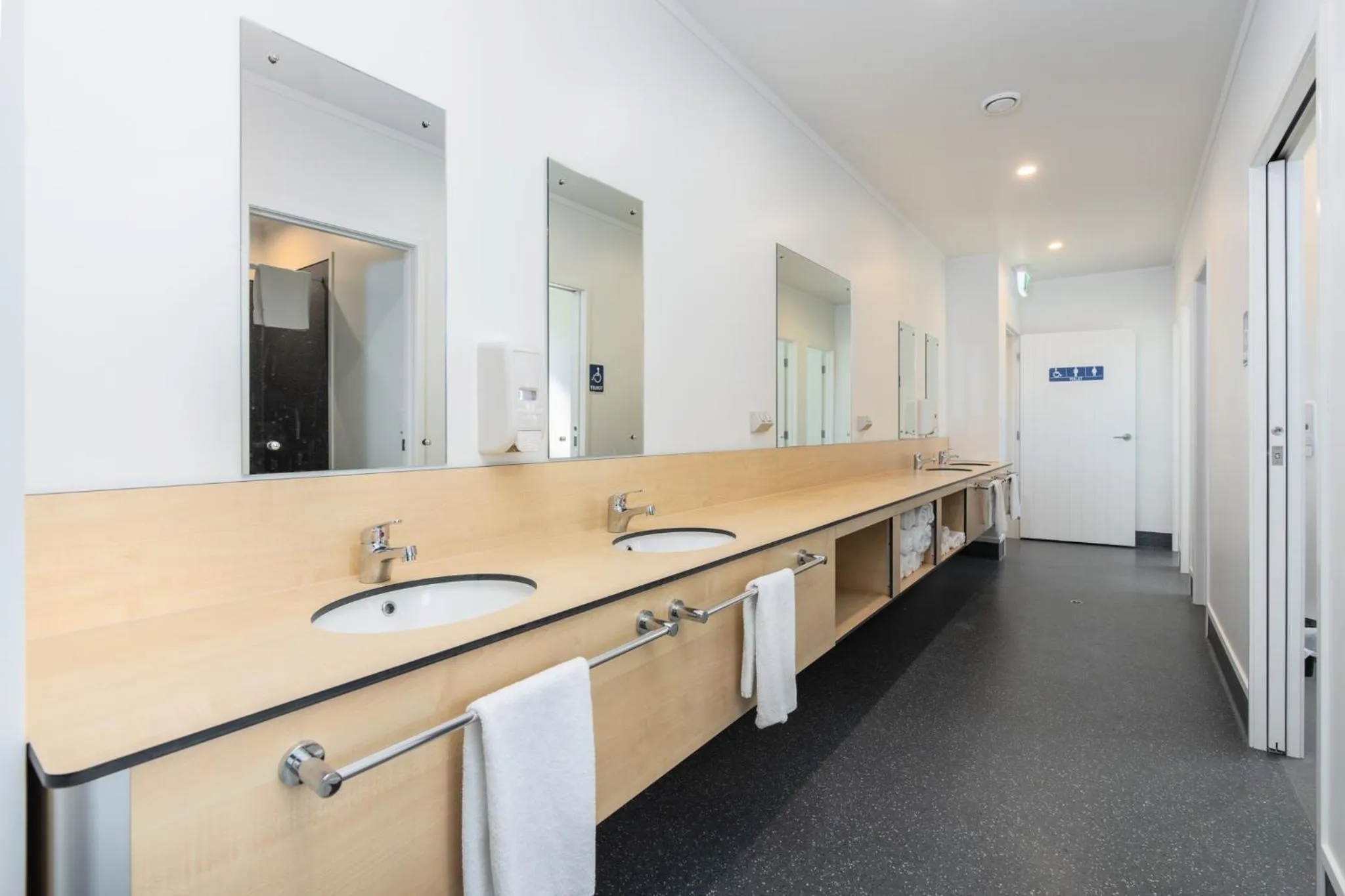 Cambridge Top 10 Holiday Park