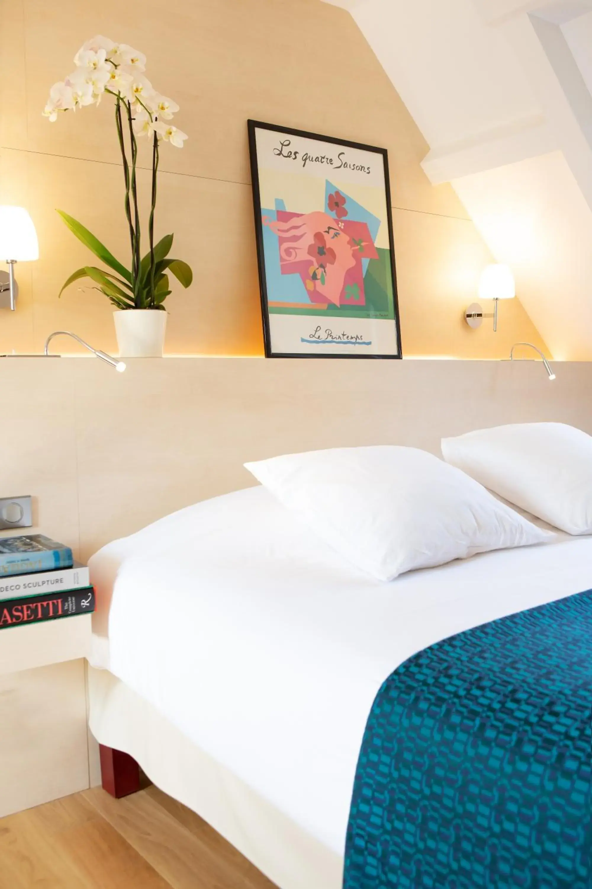 Deluxe Double Room in Hotel Le Clos De La Vouge Deluxe Double Room in Hotel Le Clos De La Vouge