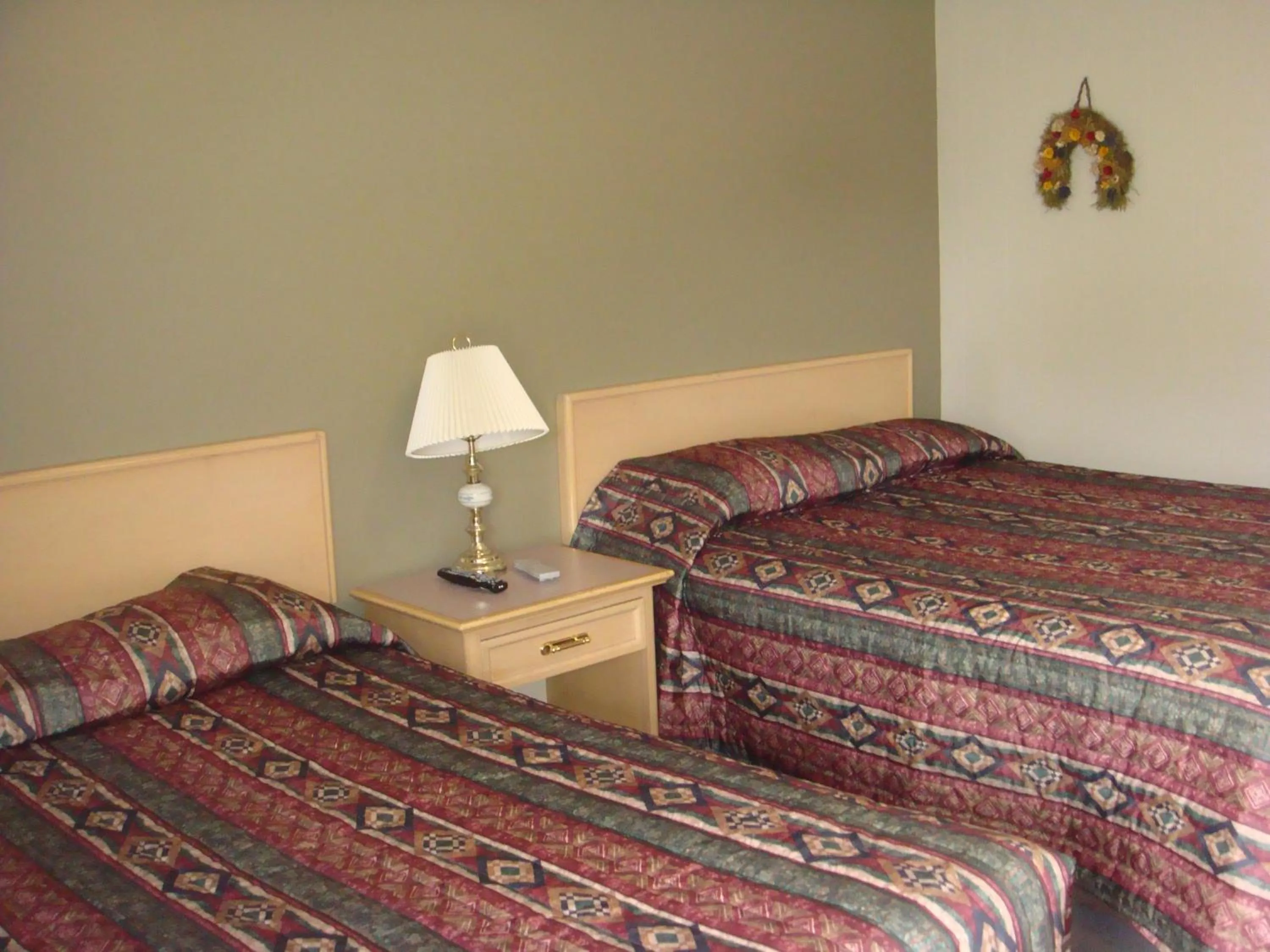 Bed in Trans Canada Motel
