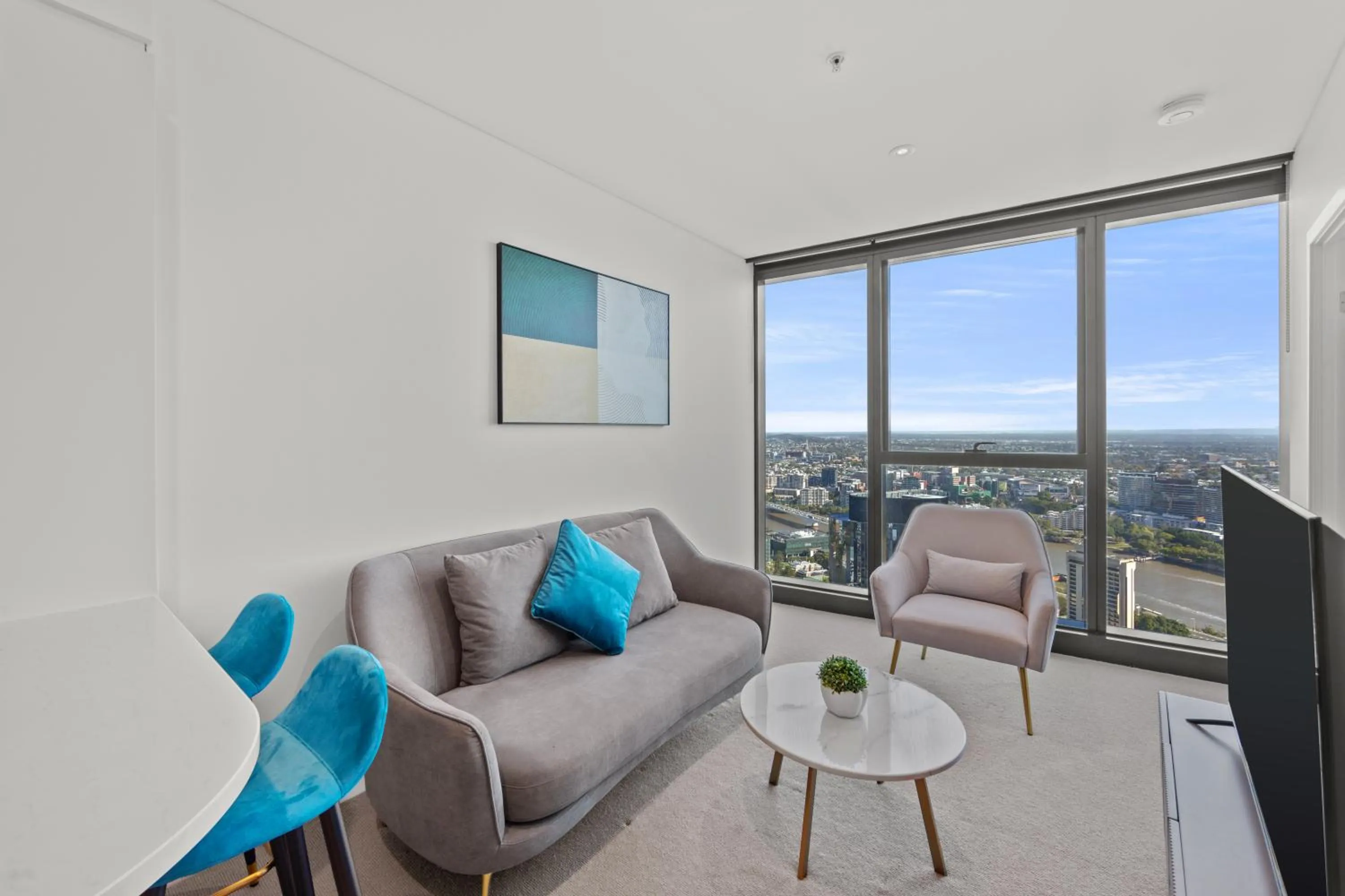 Living room in Brisbane Skytower by CLLIX