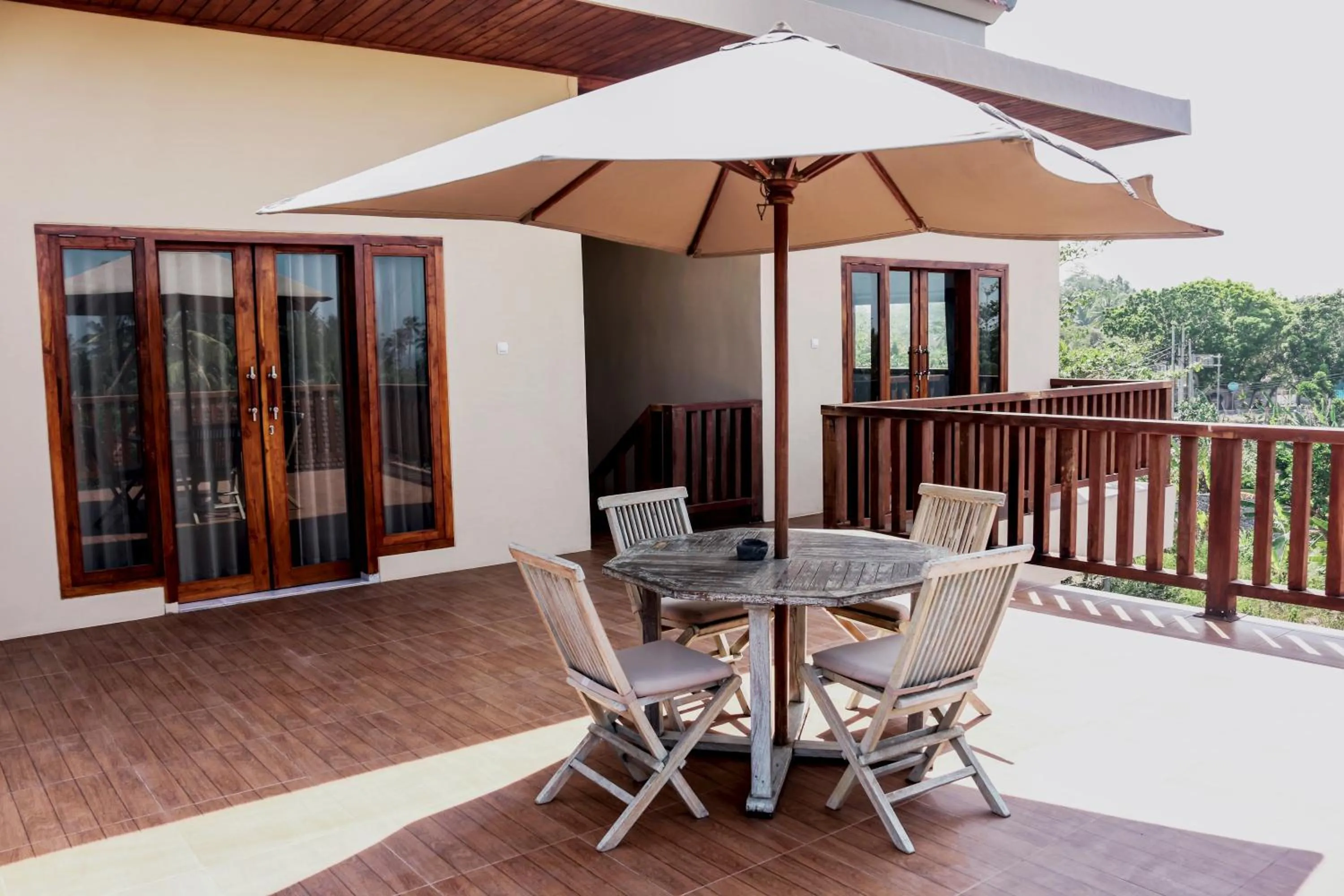 Property building in Medewi Beach Inn