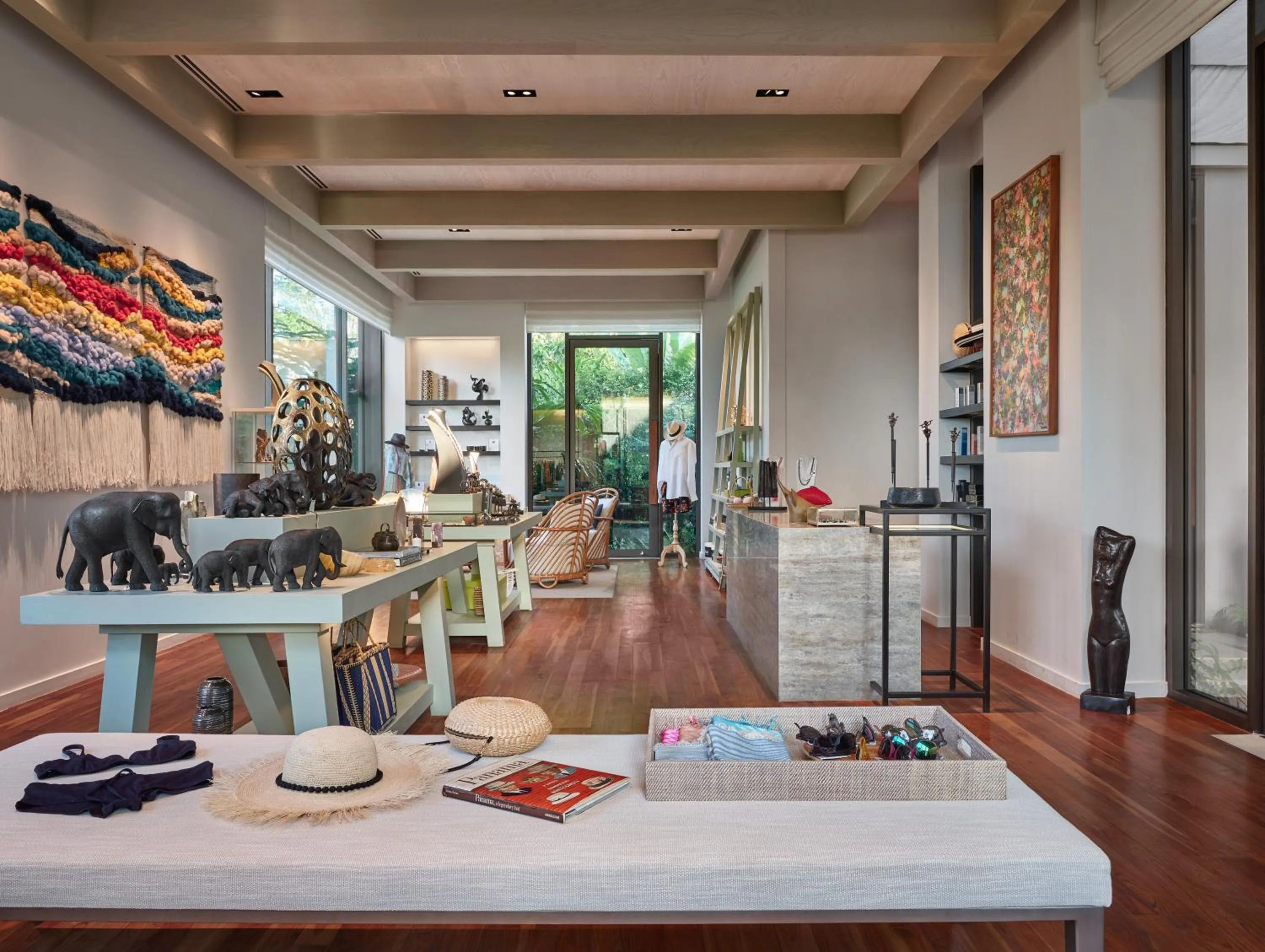 On-site shops in Rosewood Phuket