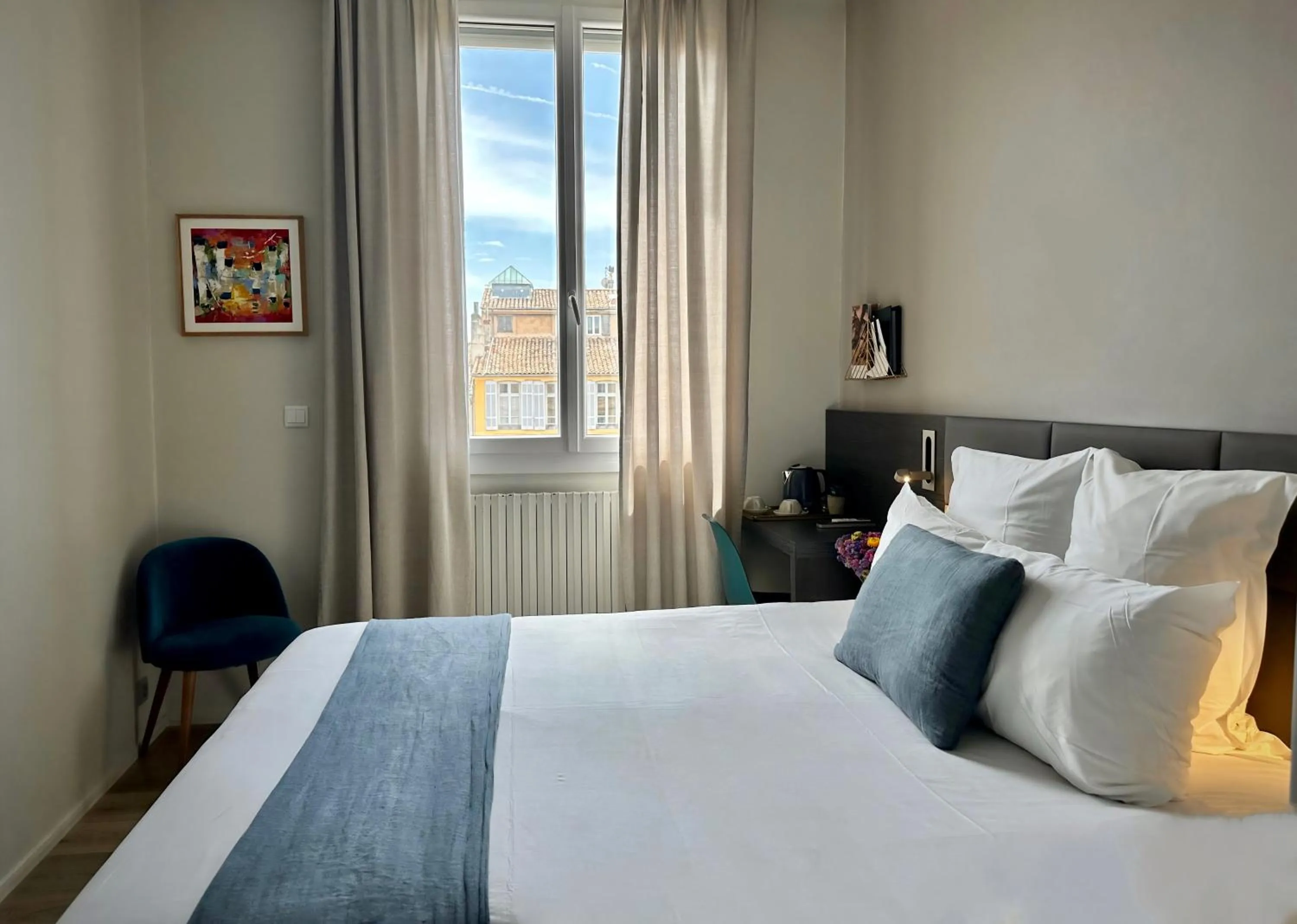 Photo of the whole room, Bed in Negrecoste Hôtel & Spa