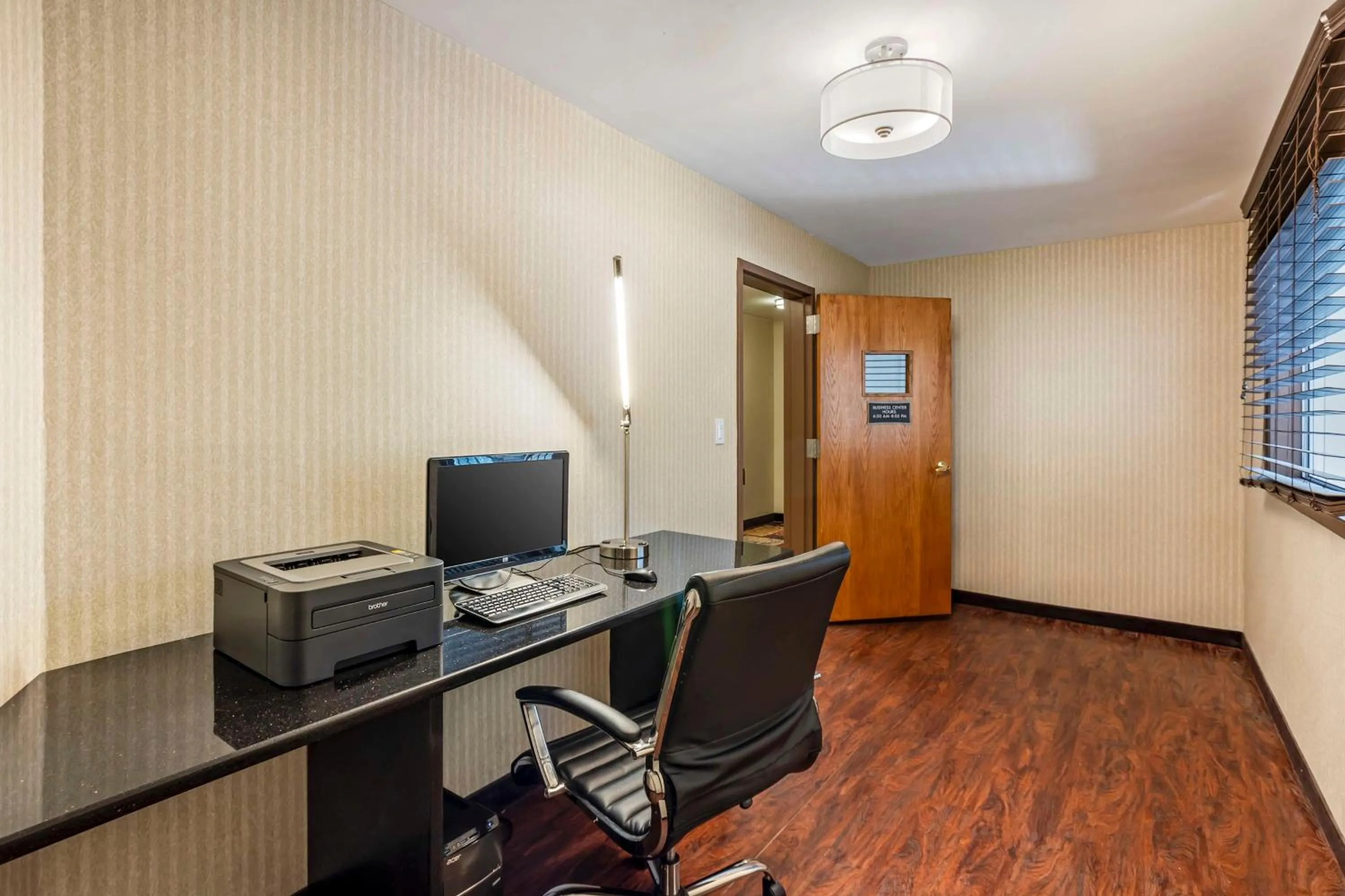 Business facilities in Best Western Monticello