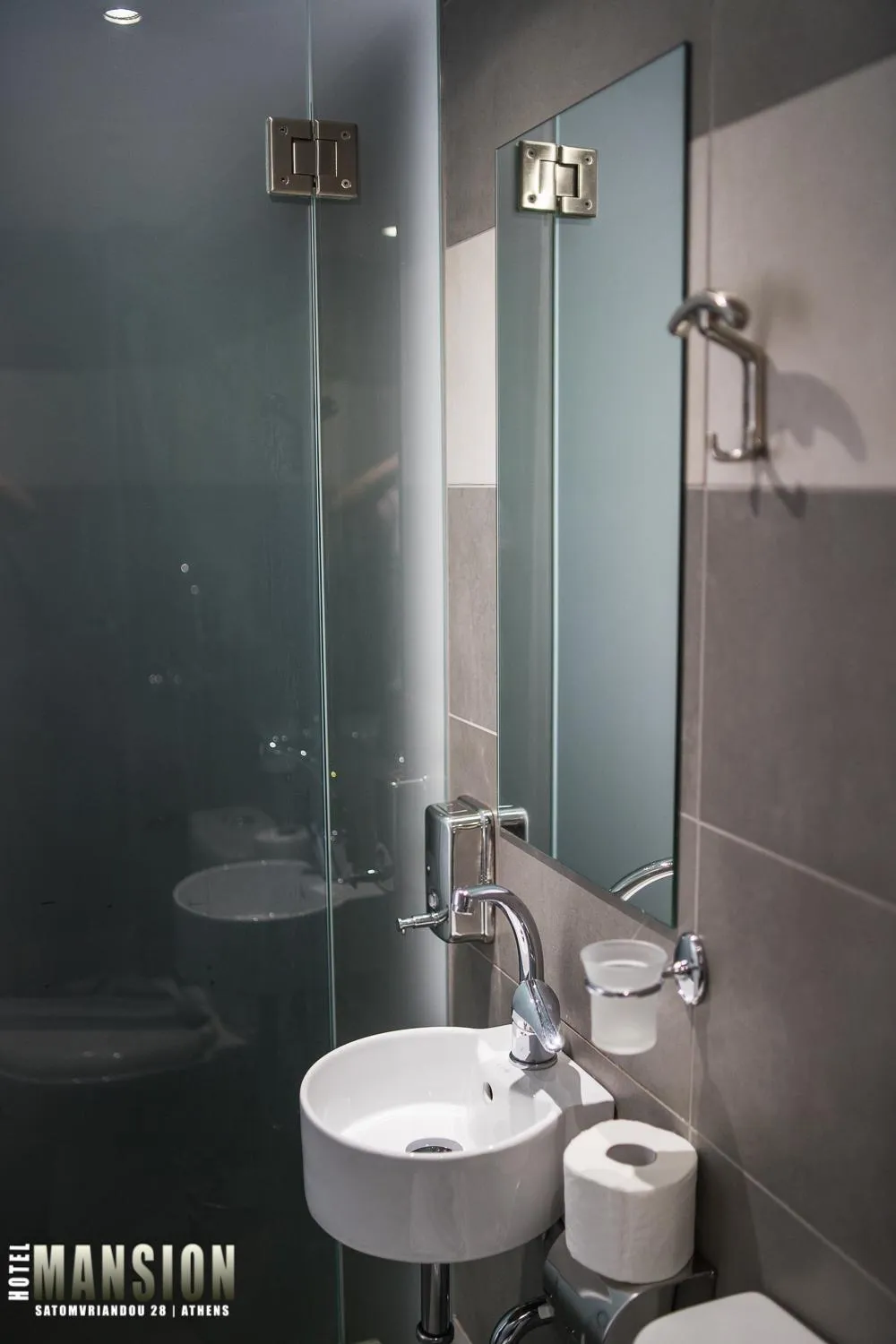 Shower in Mansion Hotel