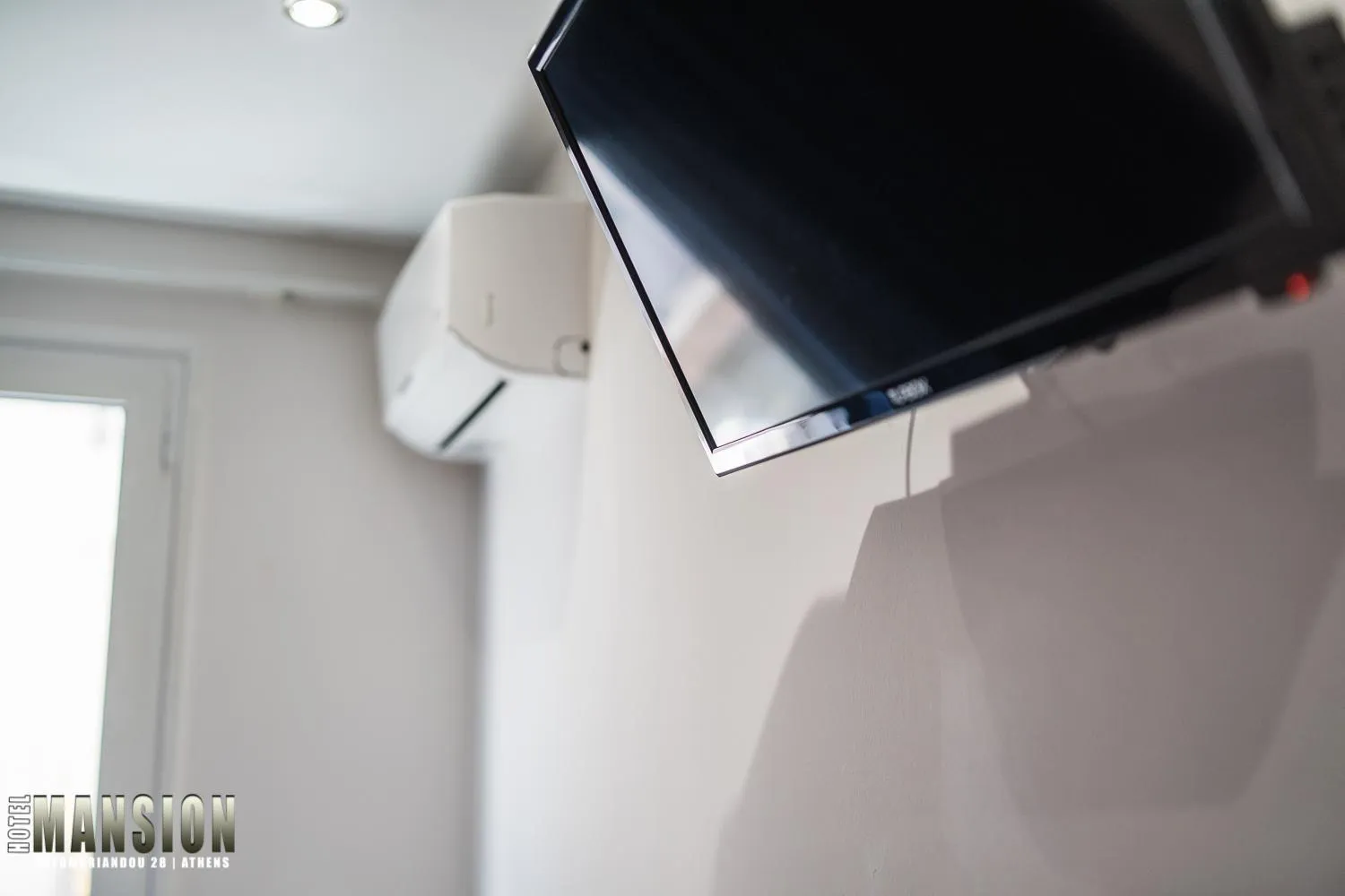 TV and multimedia in Mansion Hotel