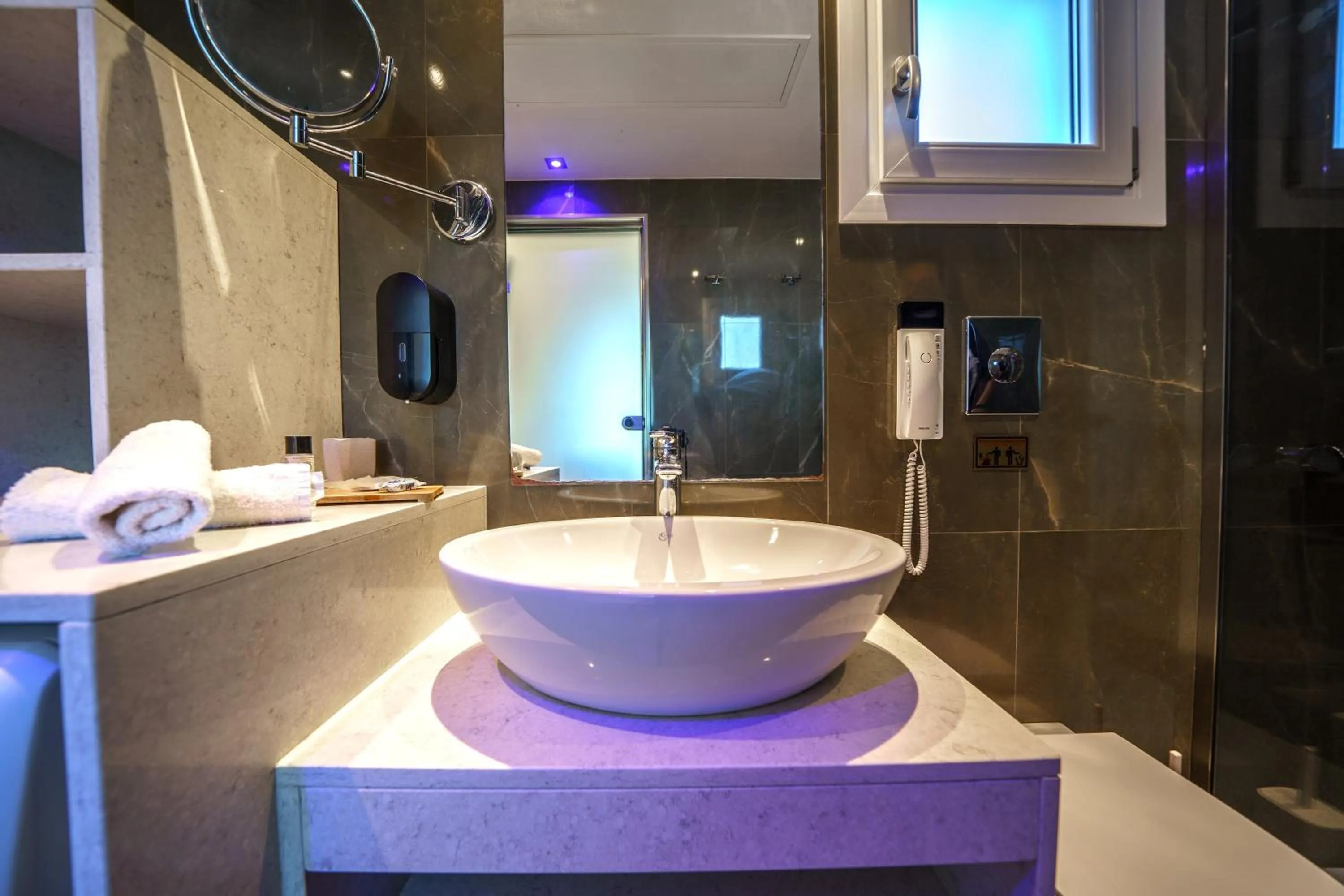 Bathroom in Elysian Suites