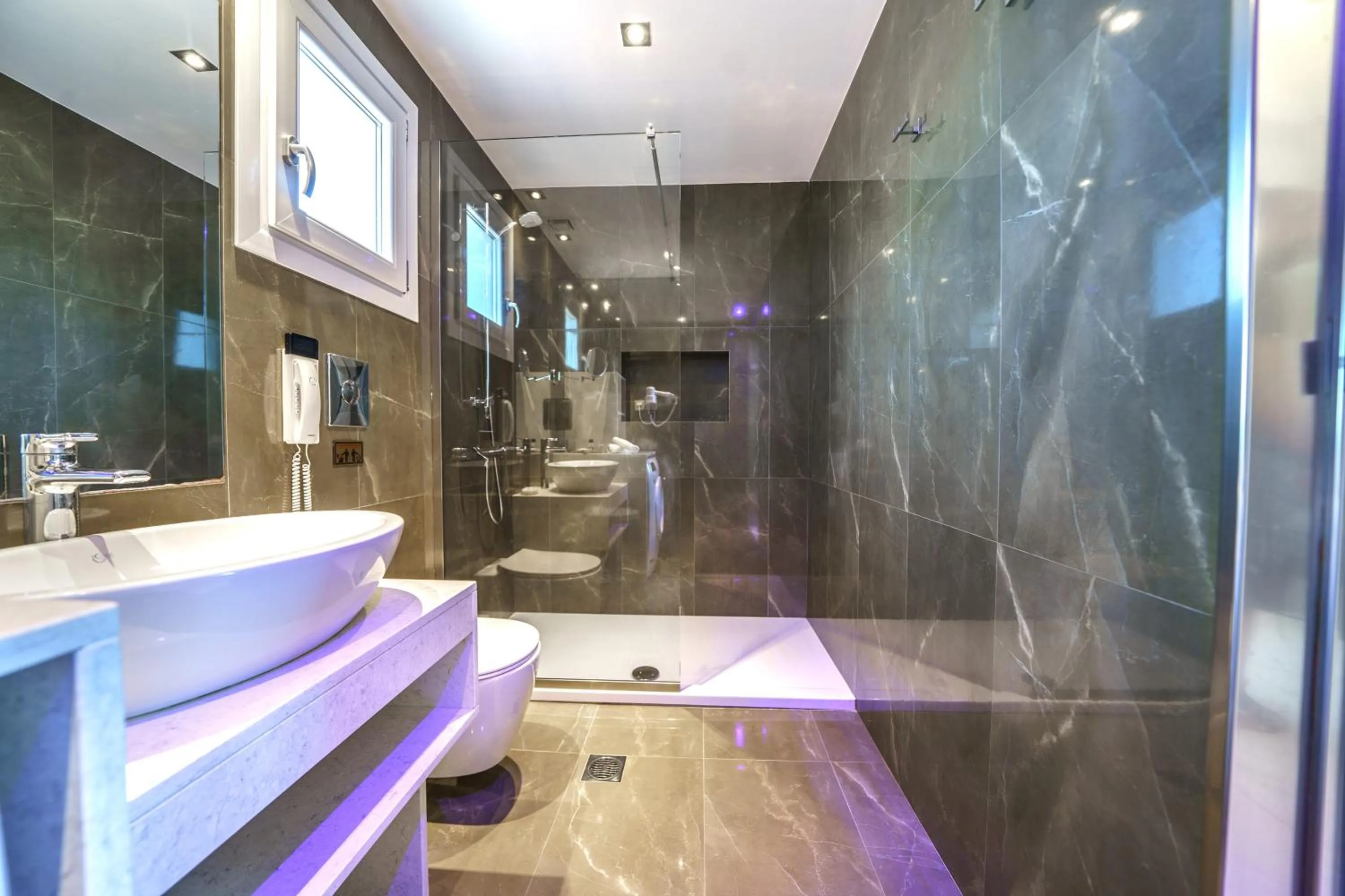 Bathroom in Elysian Suites