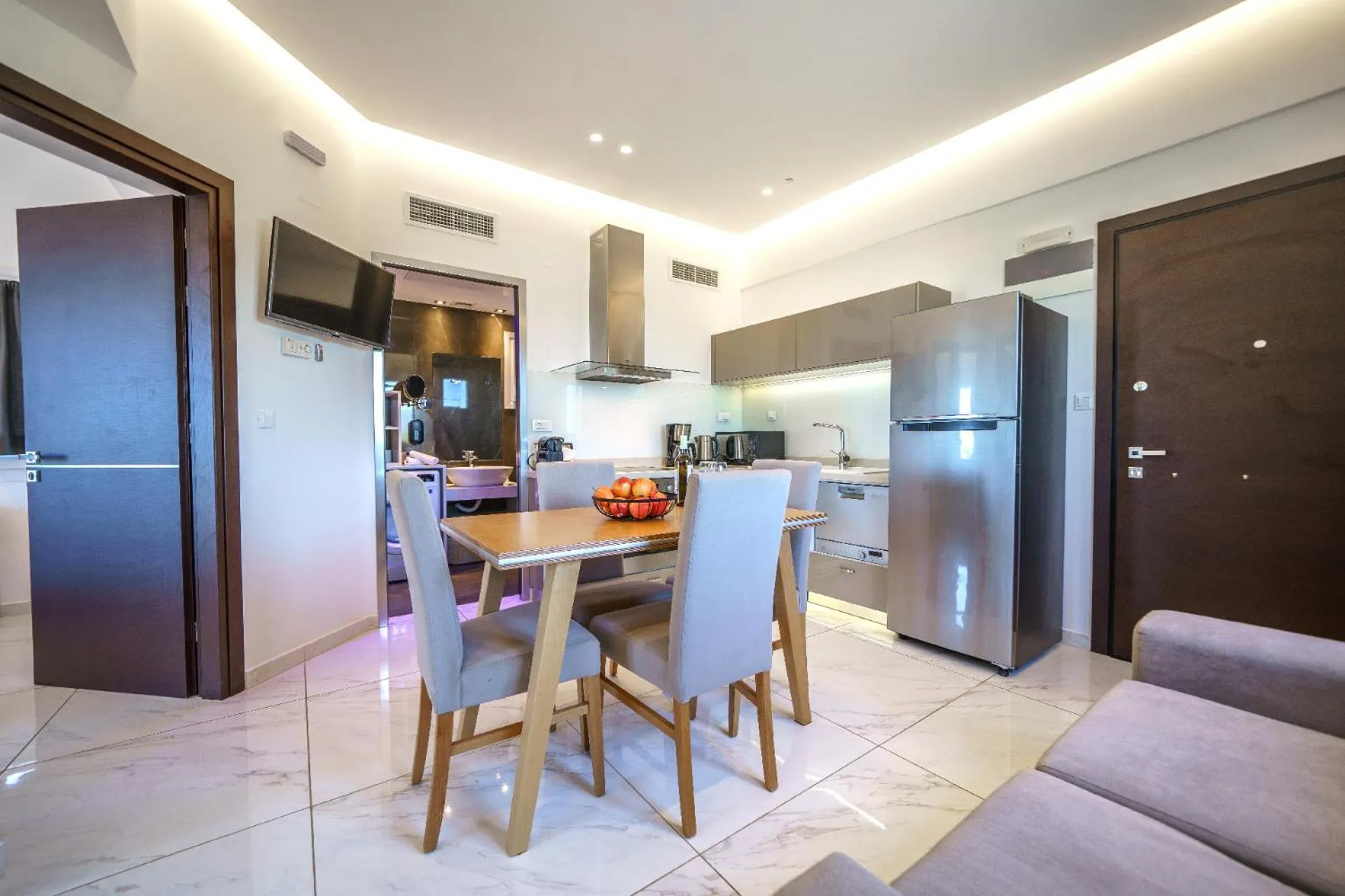 Kitchen or kitchenette in Elysian Suites