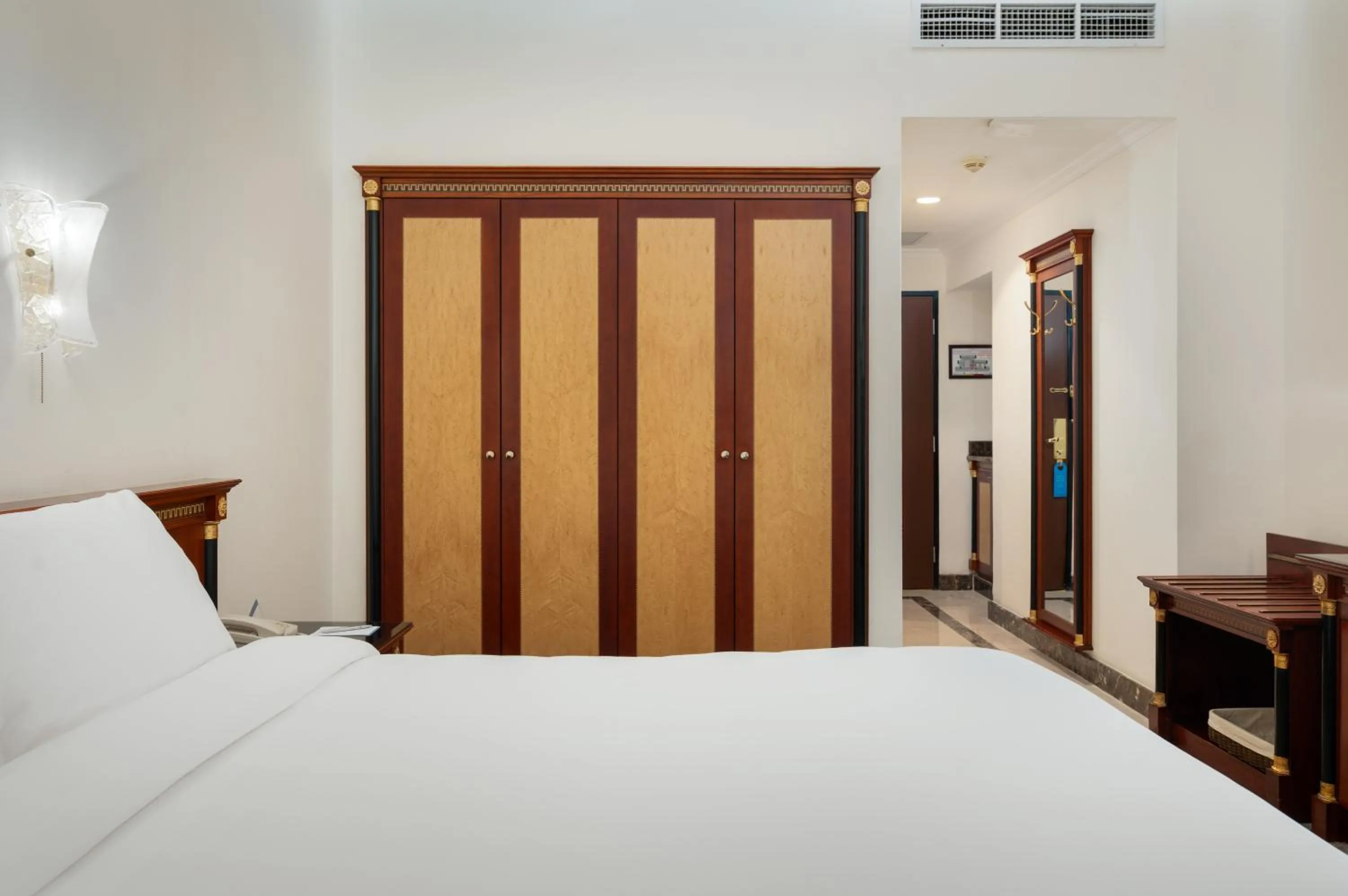 Bed in Al Shohada by Palm Rich Makkah