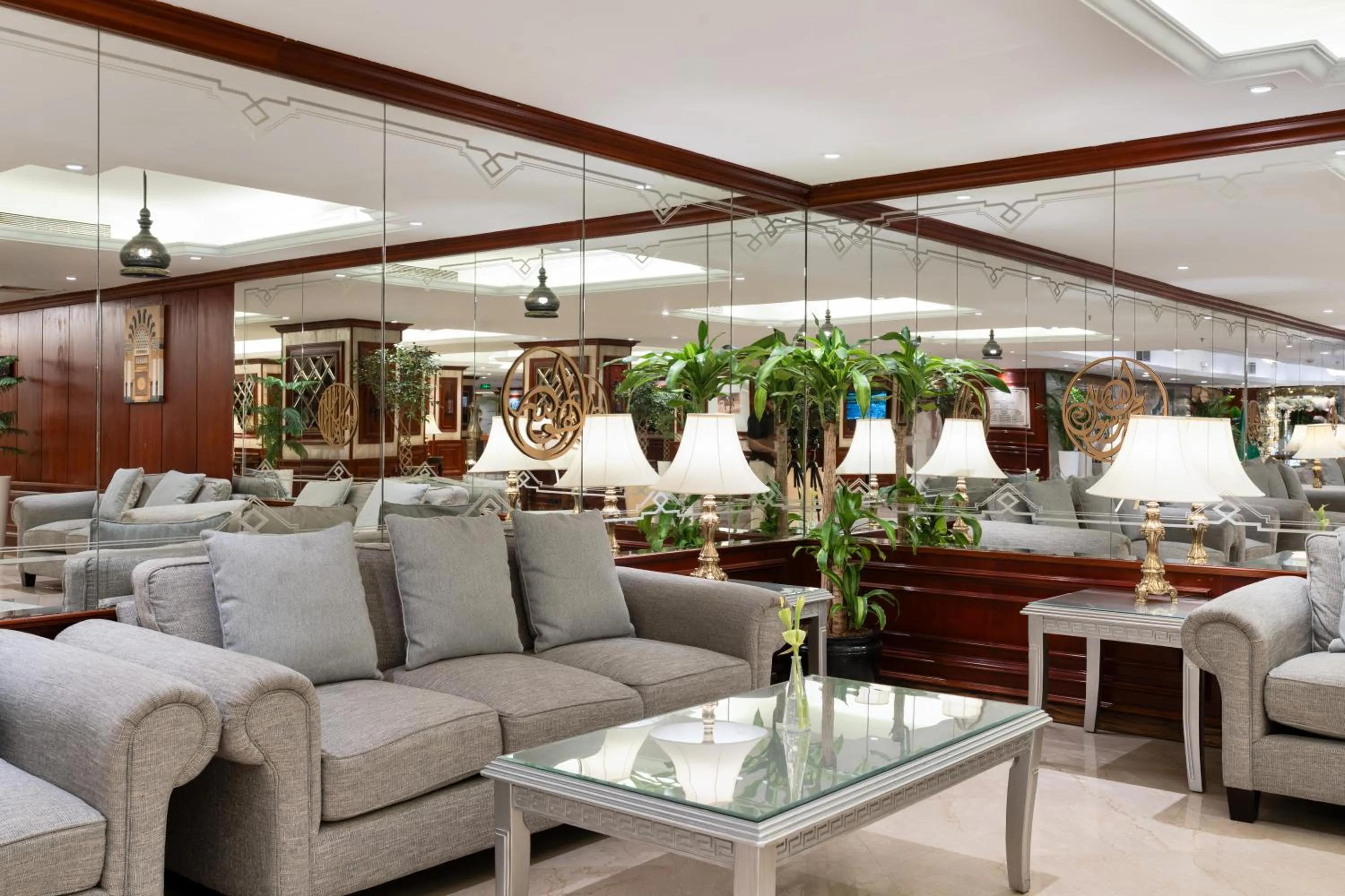 Al Shohada by Palm Rich Makkah